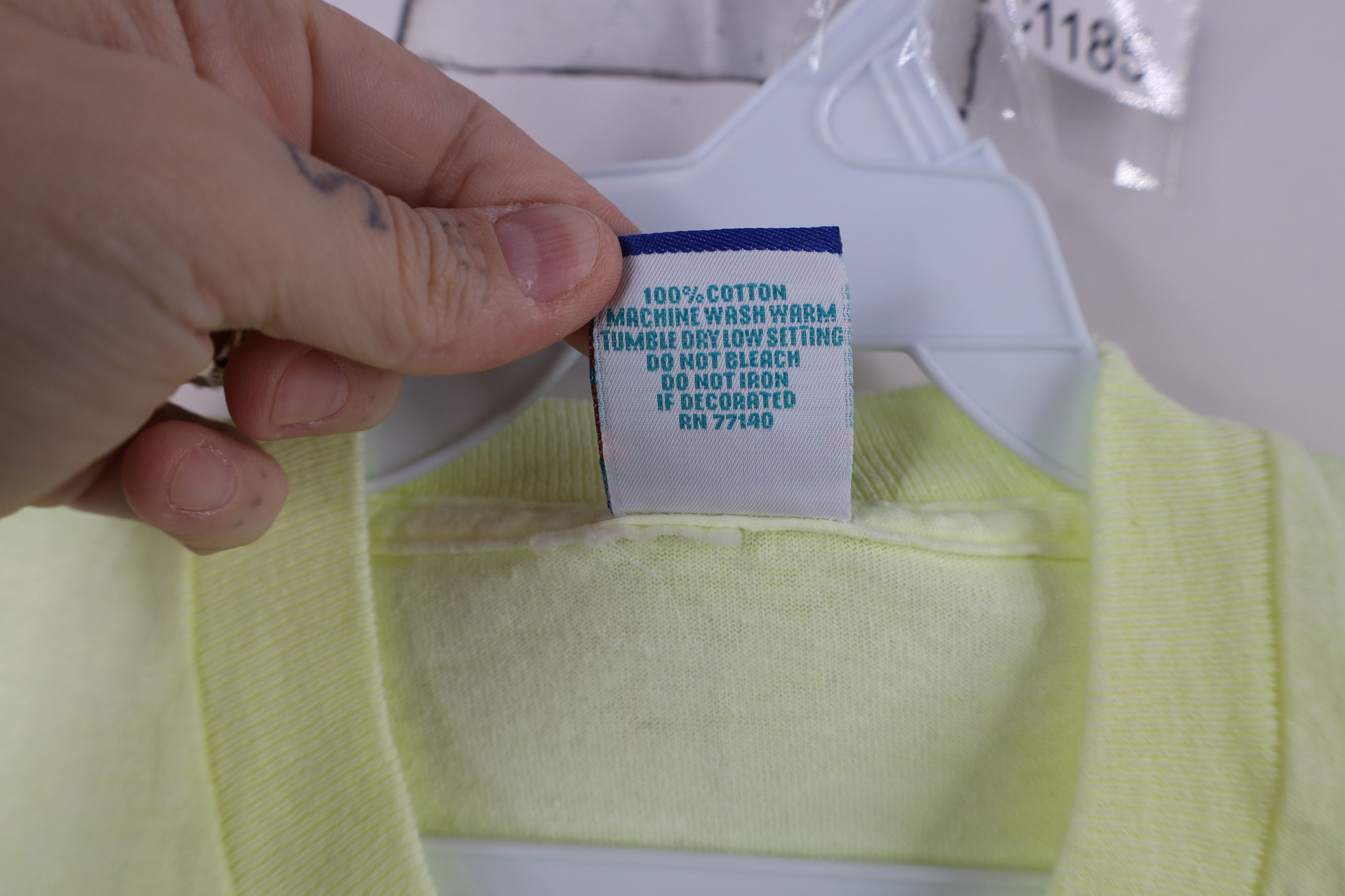 Vintage Vintage 90s Streetwear Blank Cotton T-Shirt Neon Yellow USA Size US L / EU 52-54 / 3 - 6 Thumbnail