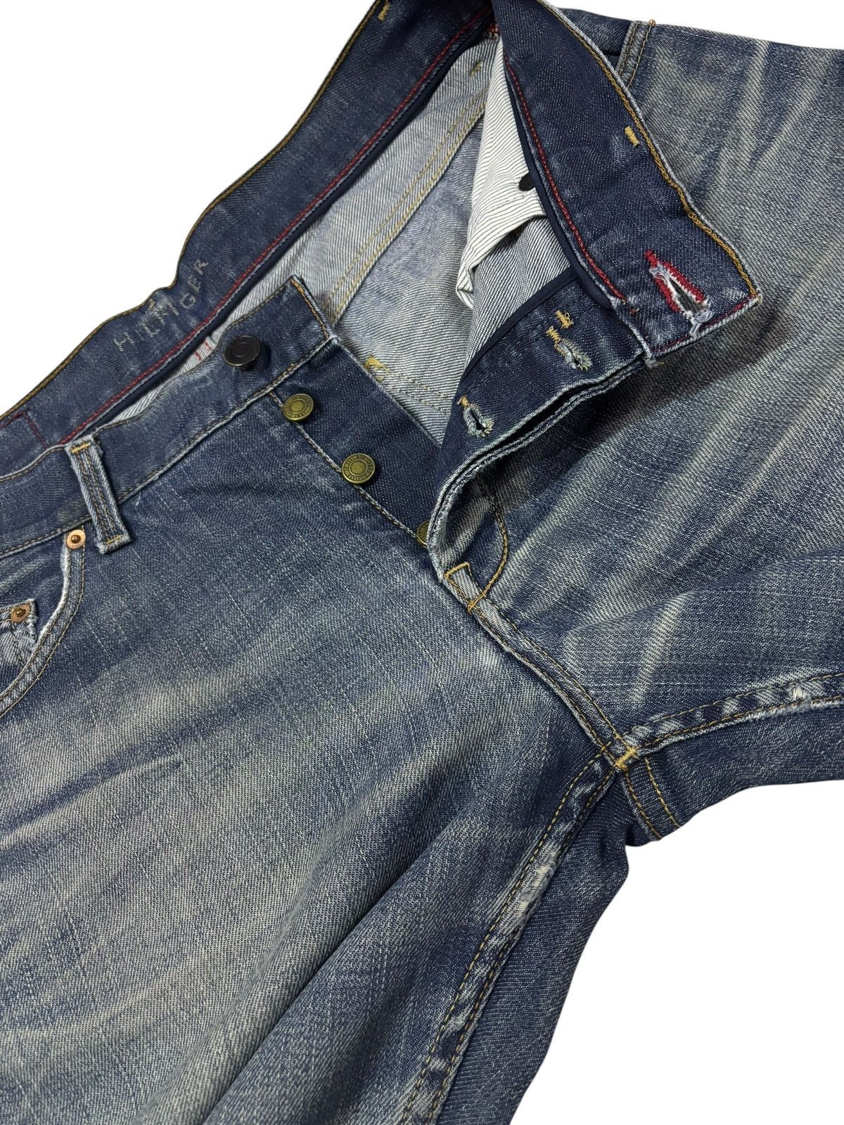 Other Vtg Tommy Hilfiger Faded Distressed Jeans Size US 32 / EU 48 - 4 Thumbnail
