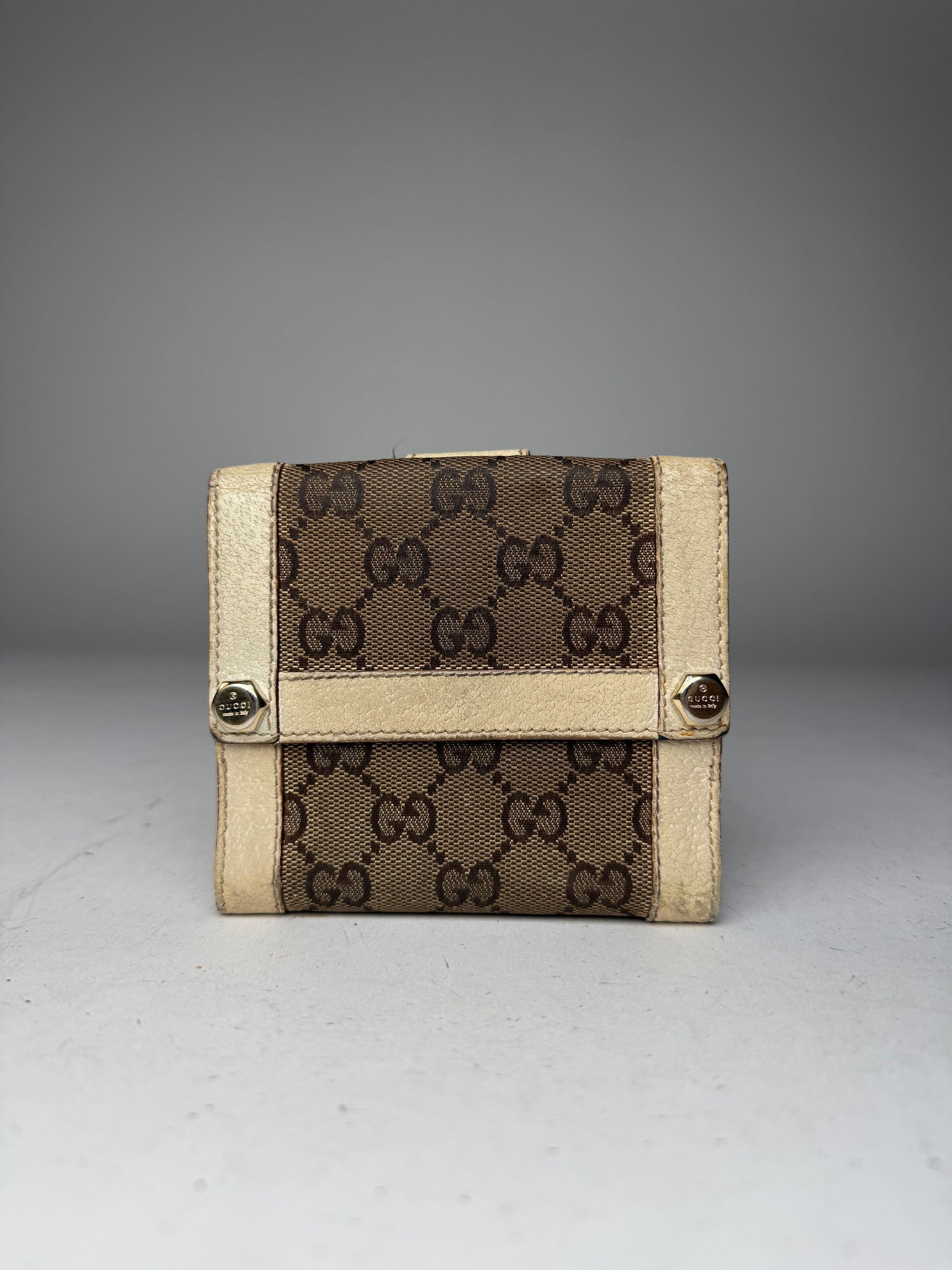 Gucci Vintage Monogram Leather wallet Beige White Size ONE SIZE - 1 Thumbnail