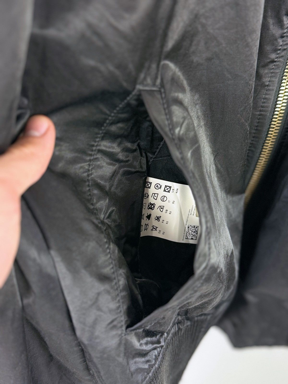 Hugo Boss Hugo Boss Fabulous Reversible Black Bomber Jacket Size US M / EU 48-50 / 2 - 14 Thumbnail