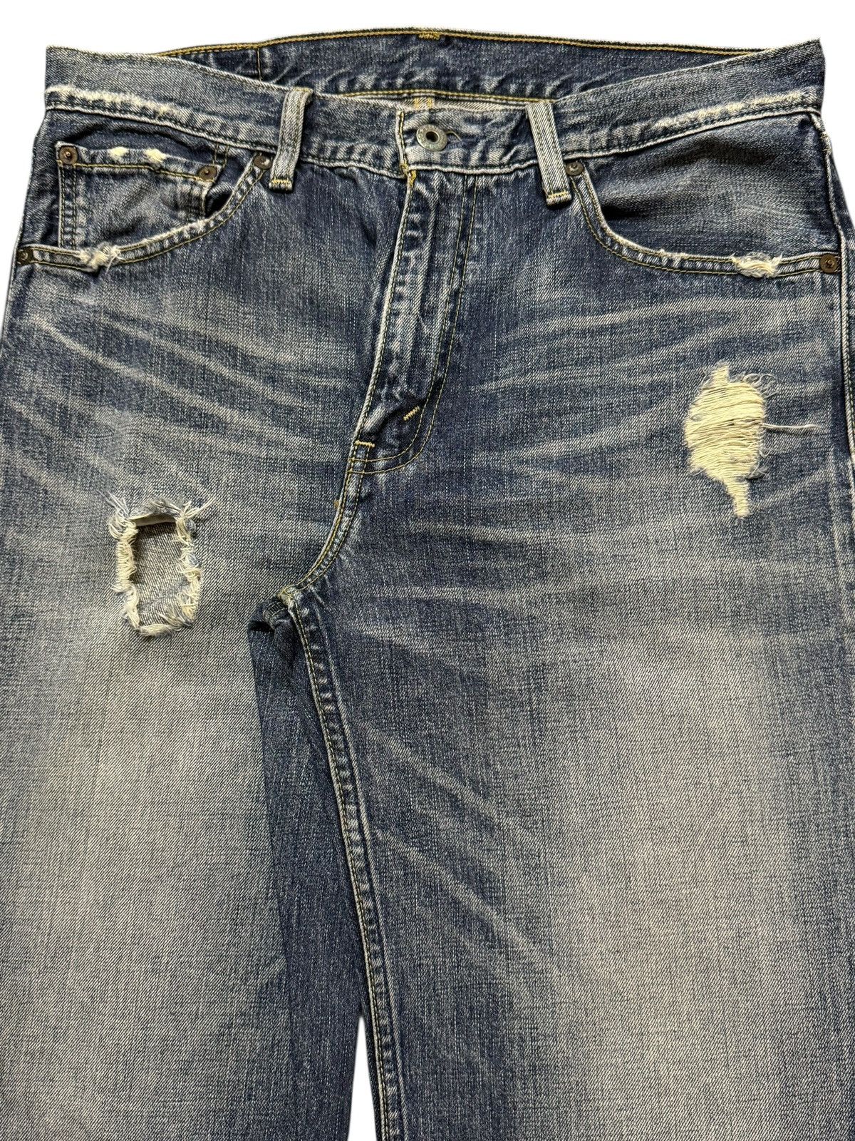 Levi's Vintage Y2K Levis 502 Blue Faded Wash Distress Regular Fits Size US 32 / EU 48 - 3 Thumbnail