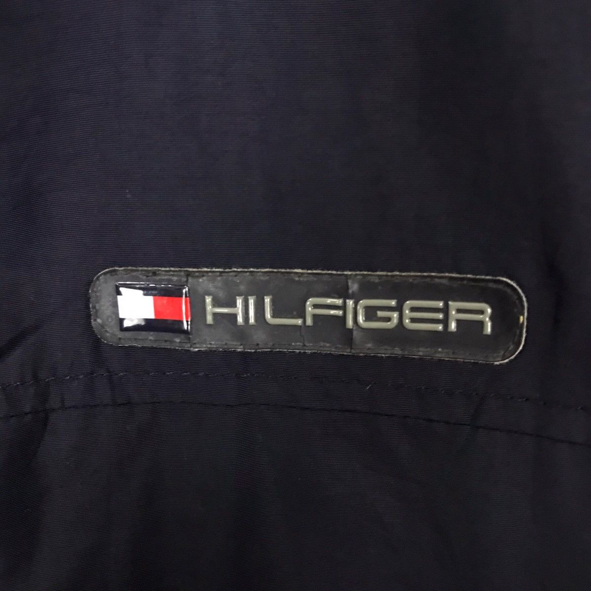 Tommy Hilfiger Vintage Tommy Hilfiger Reversible Puffer Down Jacket Size US M / EU 48-50 / 2 - 11 Thumbnail