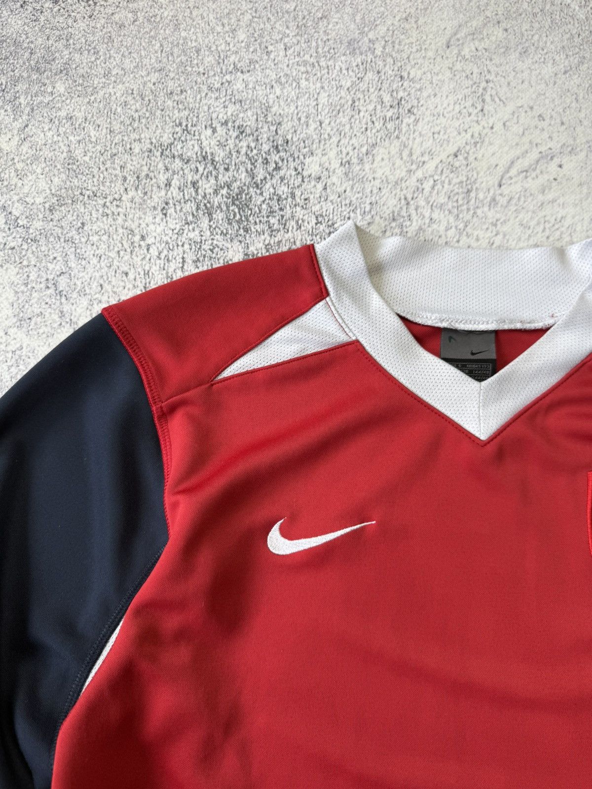 Nike Vintage Nike Y2K 2004 France National Team Longsleeve Jersey Size US S / EU 44-46 / 1 - 6 Thumbnail