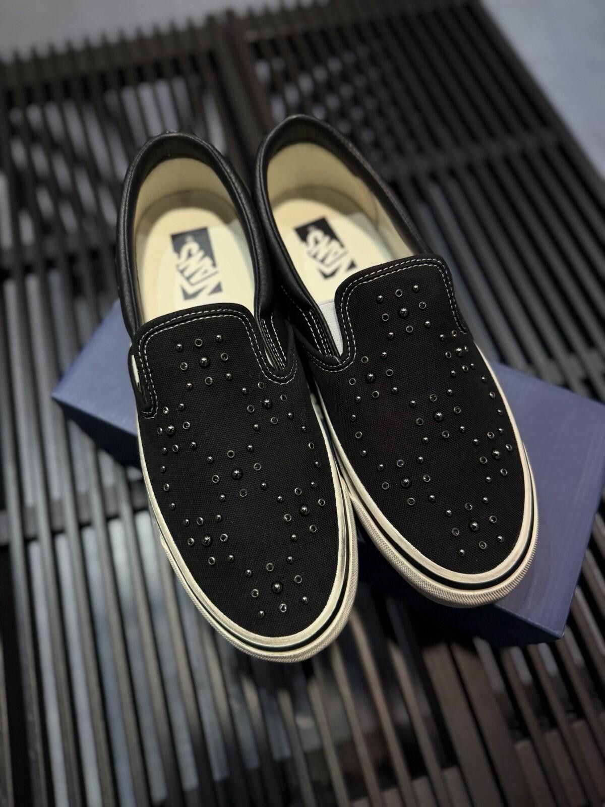 Vans LX Classic Slip-on 98 Pearlized Black Size (10) Brand New Size US 10 / EU 43 - 3 Thumbnail
