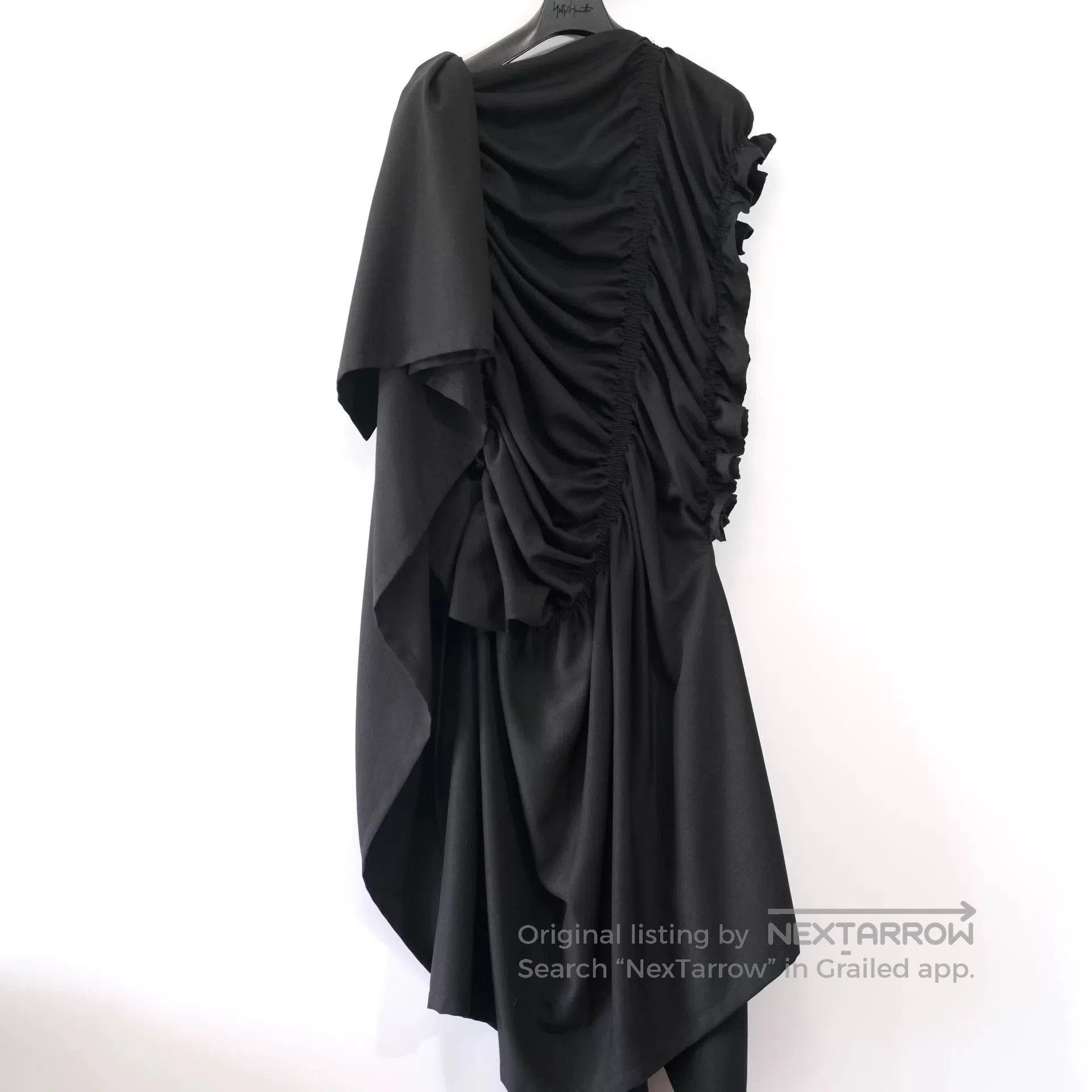 Yohji Yamamoto Stunning Yohji Yamamoto Black Dress. Size M / US 6-8 / IT 42-44 - 1 Thumbnail