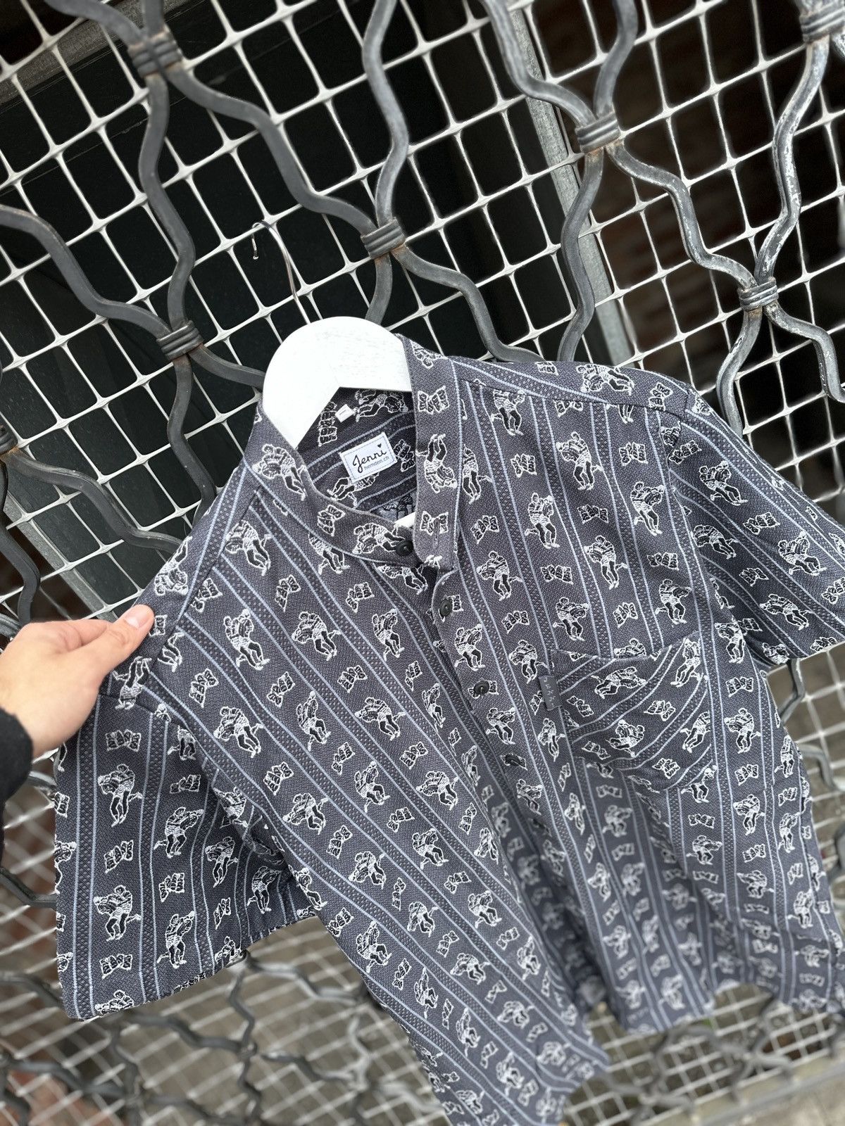 Vintage Vintage 90s Jenni Hand Made Hawaiian shirt Wrestling y2k og Size US M / EU 48-50 / 2 - 18 Thumbnail