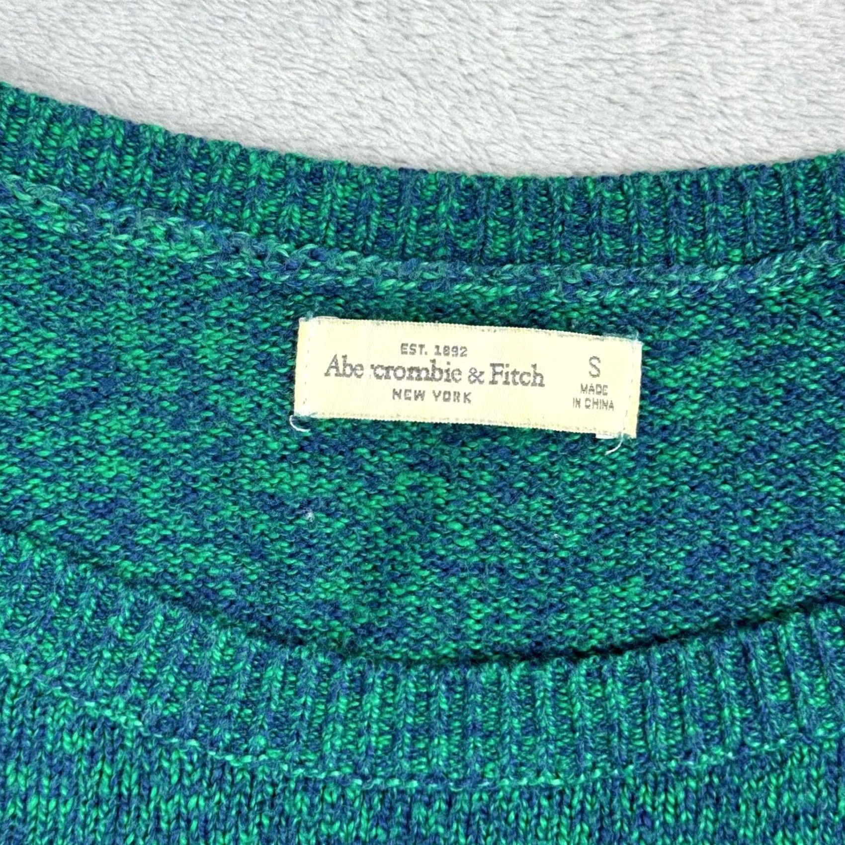 Abercrombie & Fitch VINTAGE Abercrombie Fitch Green Speckled Crewneck Sweater Womens Size S Size S / US 4 / IT 40 - 4 Thumbnail