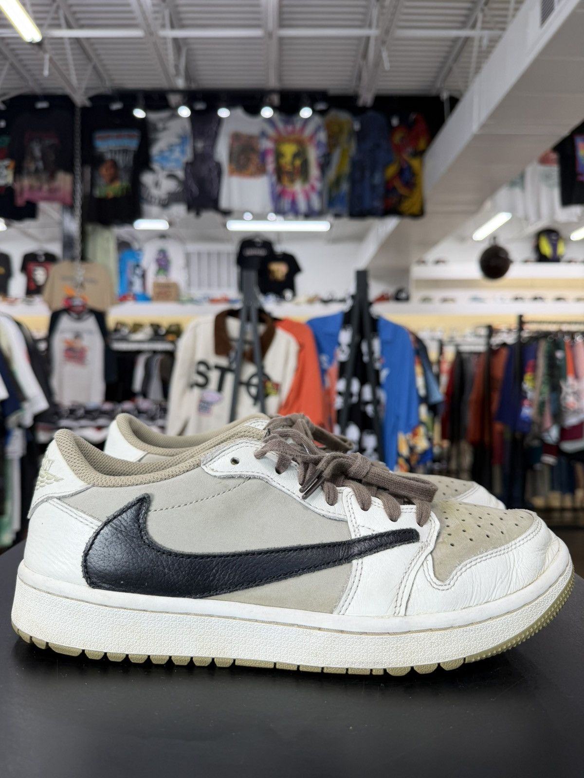 Jordan Brand × Travis Scott Jordan 1 Low Golf Travis Scott Neutral Olive Size 9 (2023) Size US 9 / EU 42 - 6 Thumbnail