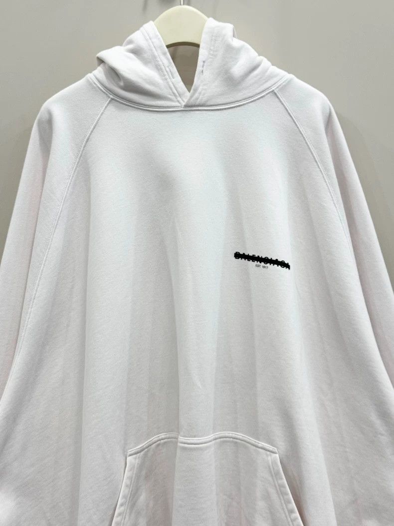 Balenciaga Balenciaga Delete Line Letter Hoodie 2504-Nextarrow Size US M / EU 48-50 / 2 - 3 Thumbnail