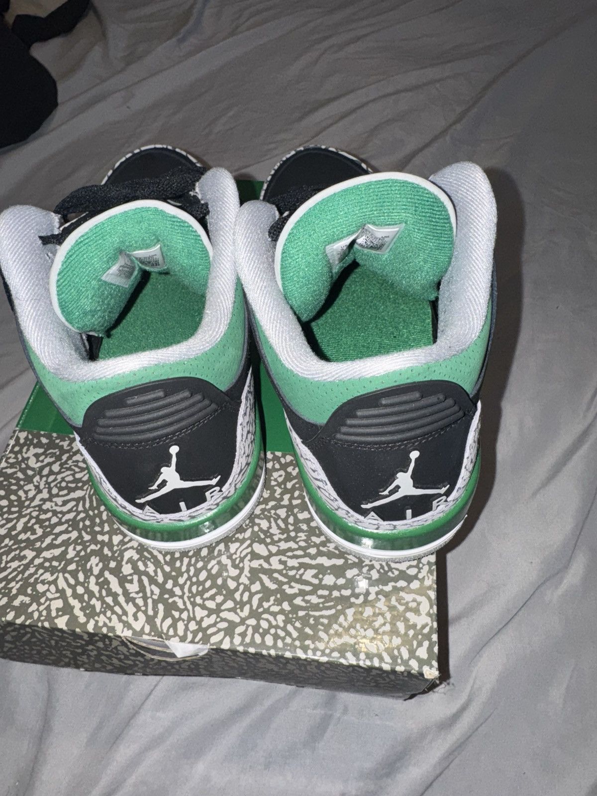 Jordan Brand Jordan 3 Pine Green Size US 9.5 / EU 42-43 - 3 Thumbnail