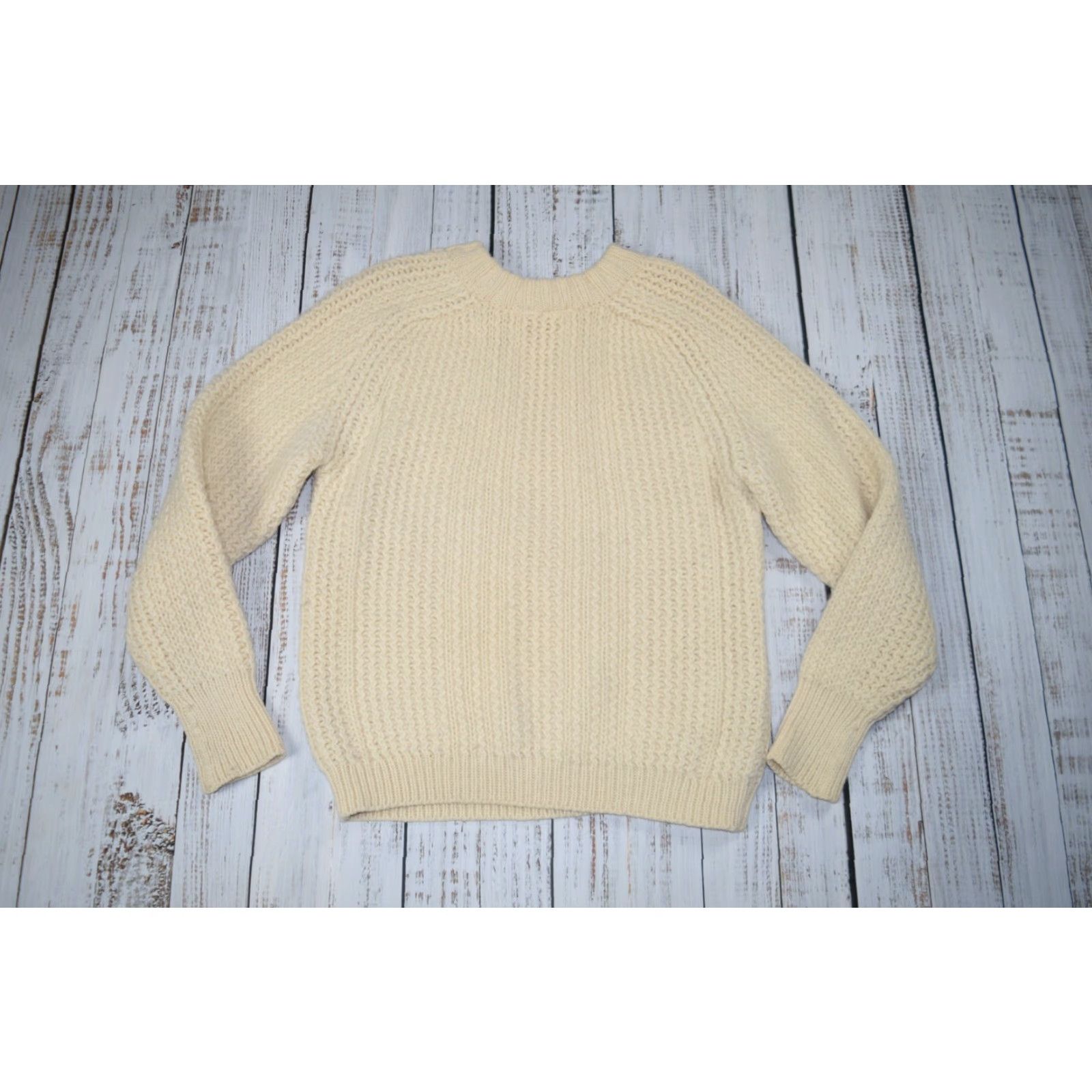 Vintage VINTAGE ST MICHAEL CHUNKY-KNIT FISHERMAN WOOL SWEATER PULLOVER HEAVY CREAM 38 MEN BRITISH 70S GUIDE: ALL SEASONS Big Ben Gifts Size US M / EU 48-50 / 2 - 7 Thumbnail