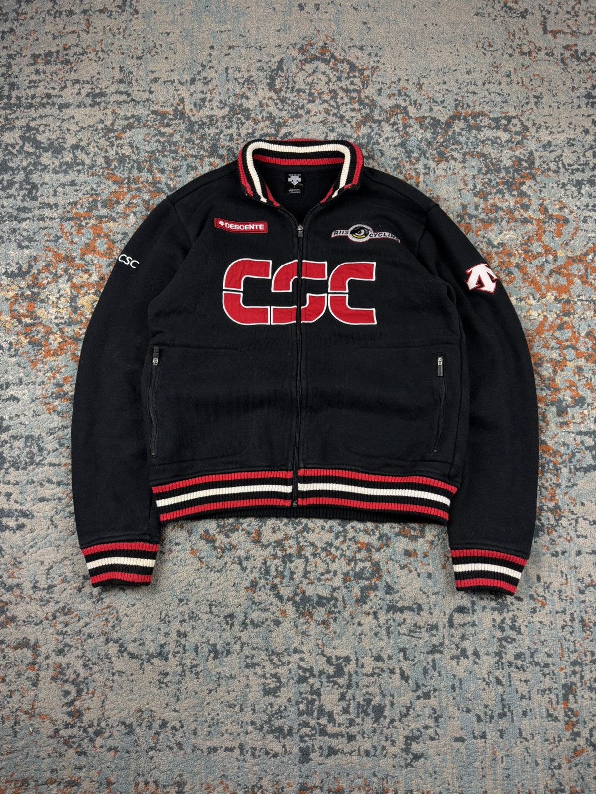 Descente Vintage Y2K Descente CSC Riis cycling racing zip sweatshirt Size US S / EU 44-46 / 1 - 1 Thumbnail