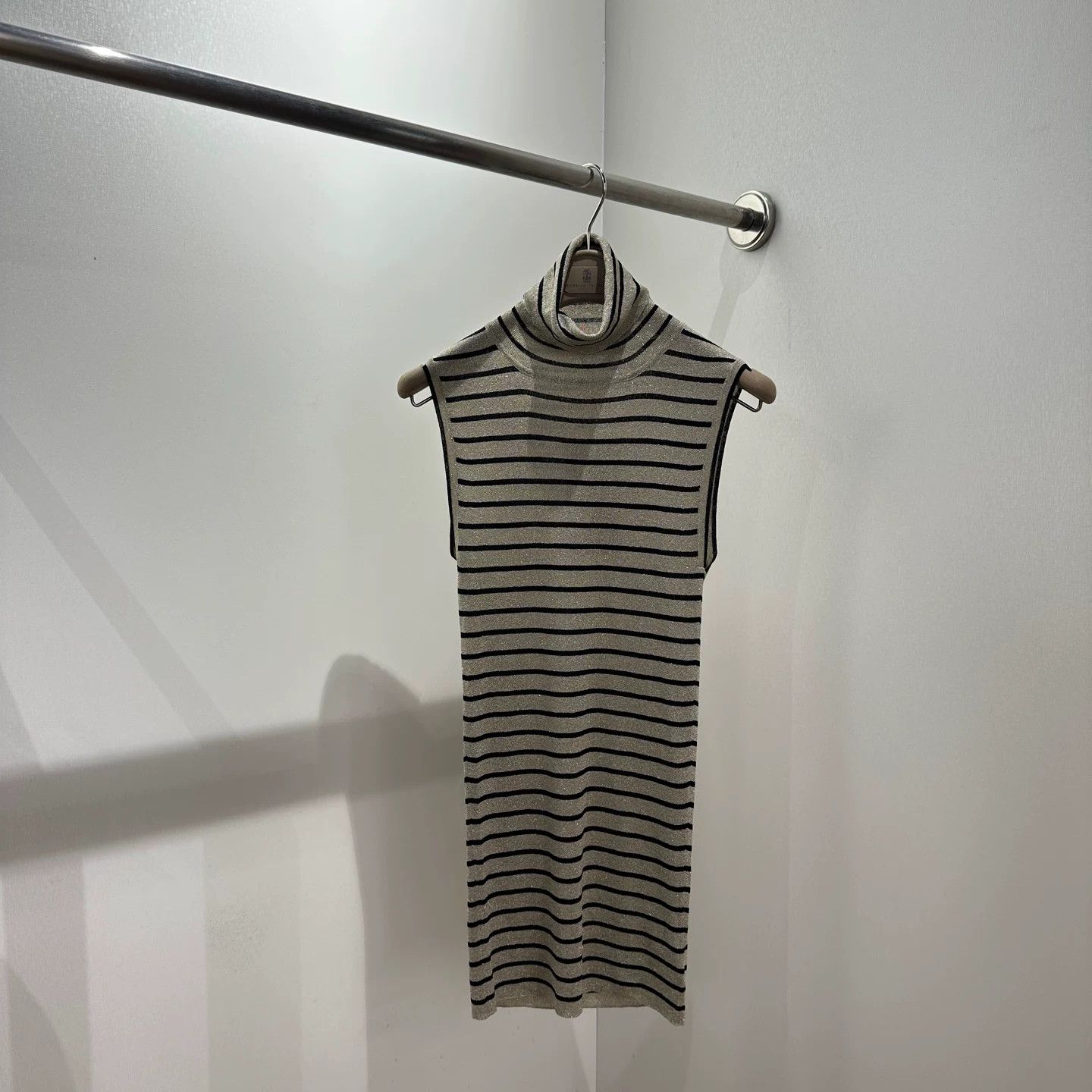 Brunello Cucinelli Brunello Cucinelli Striped Dress M Women Size M / US 6-8 / IT 42-44 - 1 Thumbnail