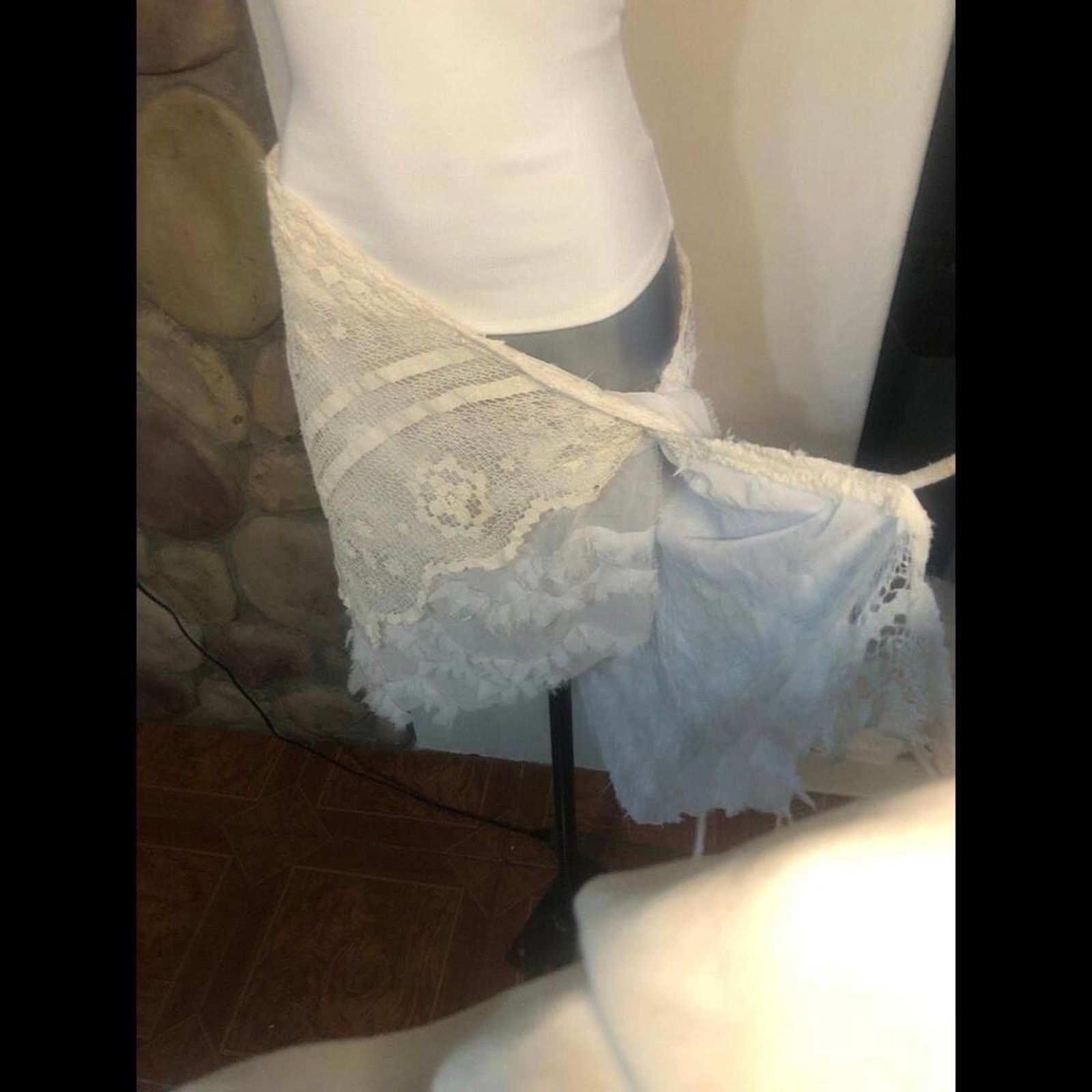 Other Silk knitted embroidered wrap skirt with ruffle under Size 30" / US 8 / IT 44 - 12 Thumbnail
