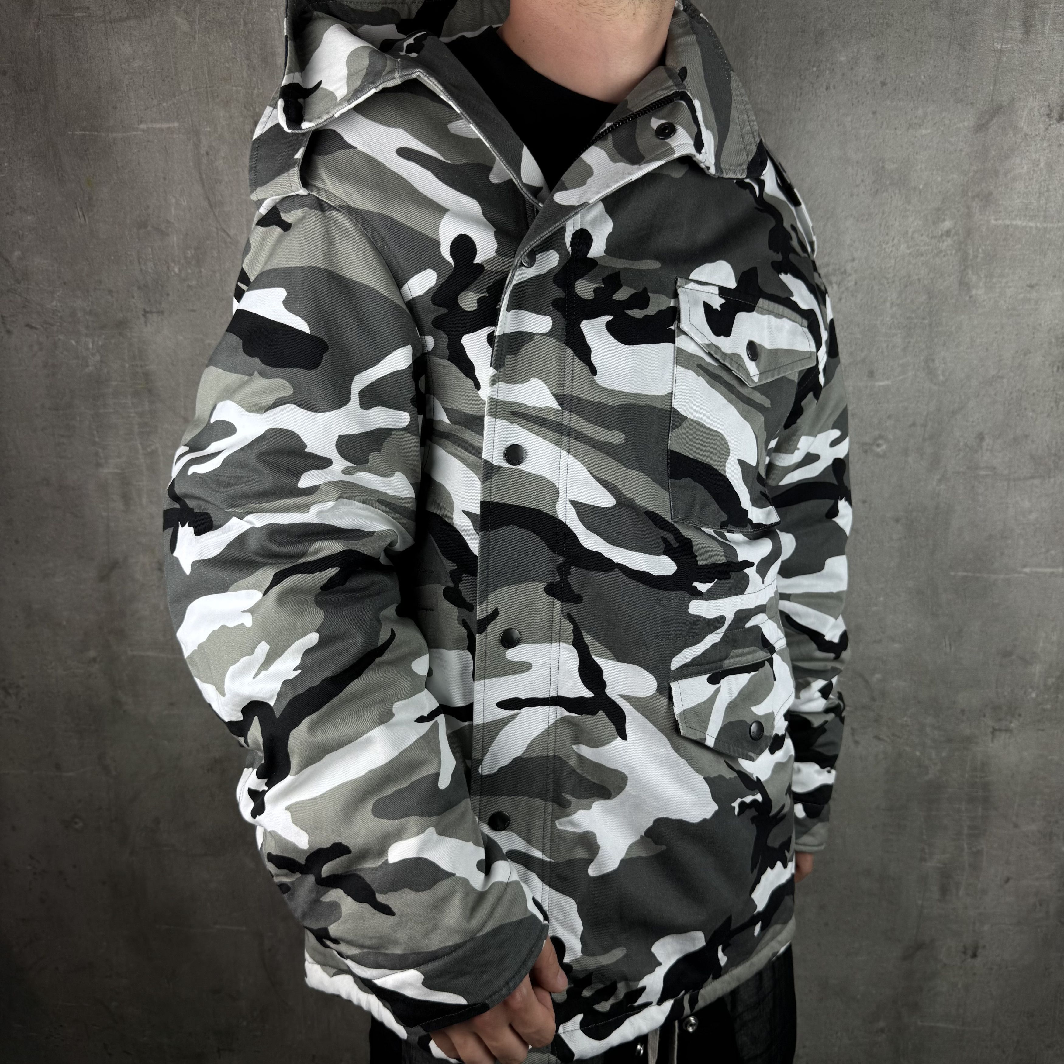 Balenciaga BALENCIAGA Off Shoulder Military Camo Parka Size US S / EU 44-46 / 1 - 8 Thumbnail