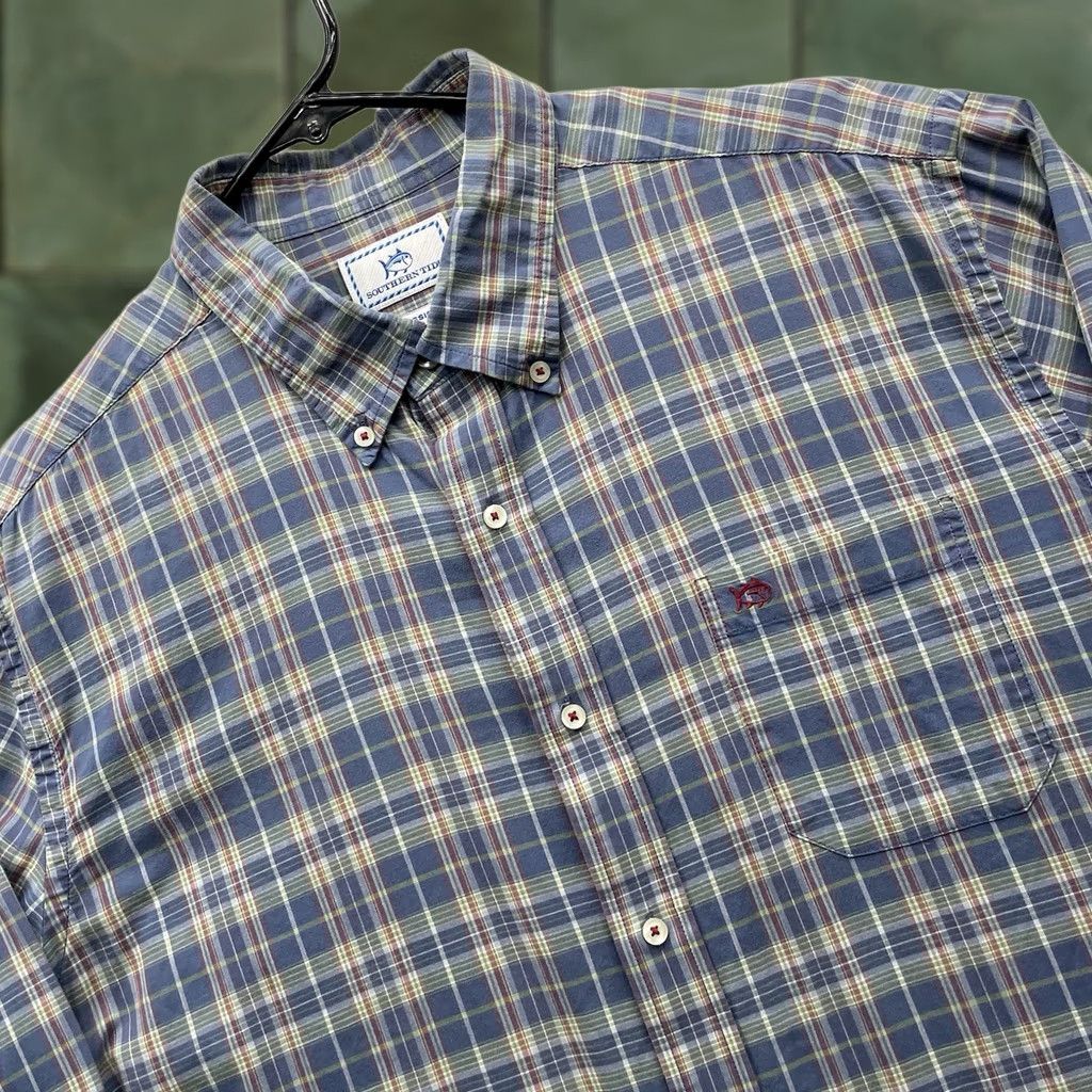 Southern Tide Southern Tide Shirt Mens Large Classic Fit Blue Plaid Button Up Casual Everyday Size US L / EU 52-54 / 3 - 1 Thumbnail