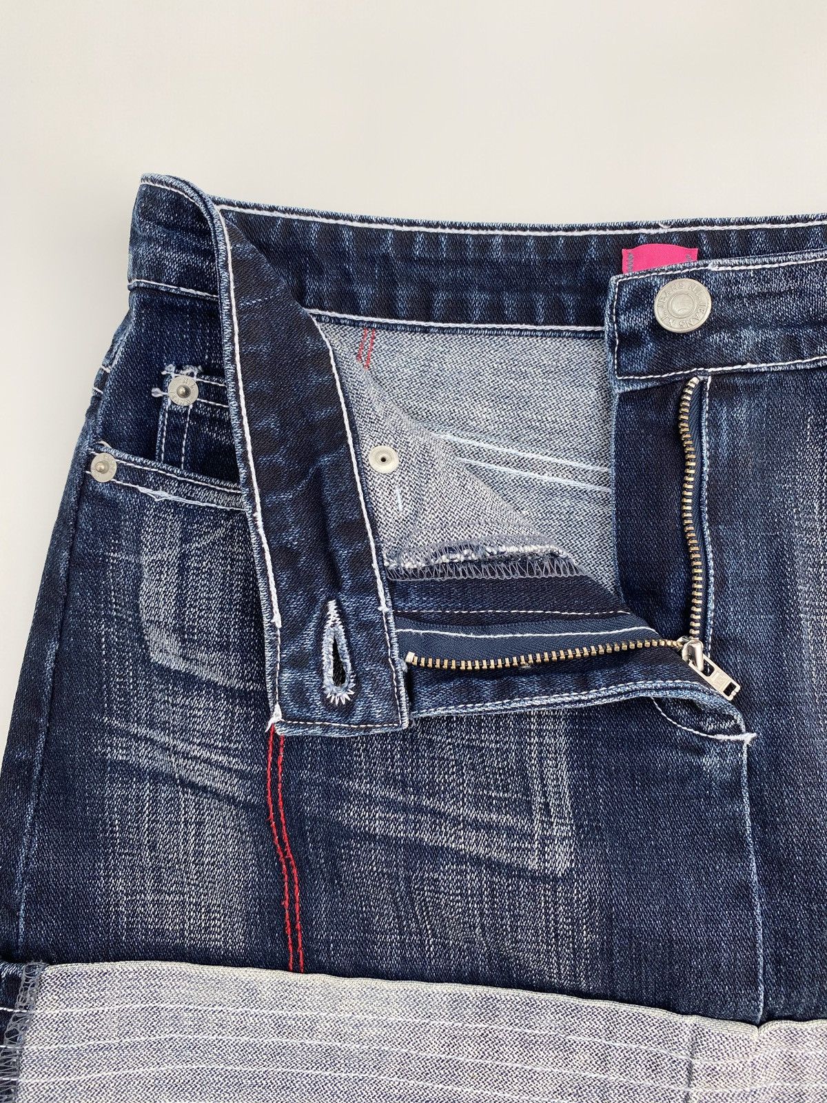 New Look Y2K Vintage New Look Washed Cuff Denim Mini Skirt Size 30" / US 8 / IT 44 - 2 Thumbnail