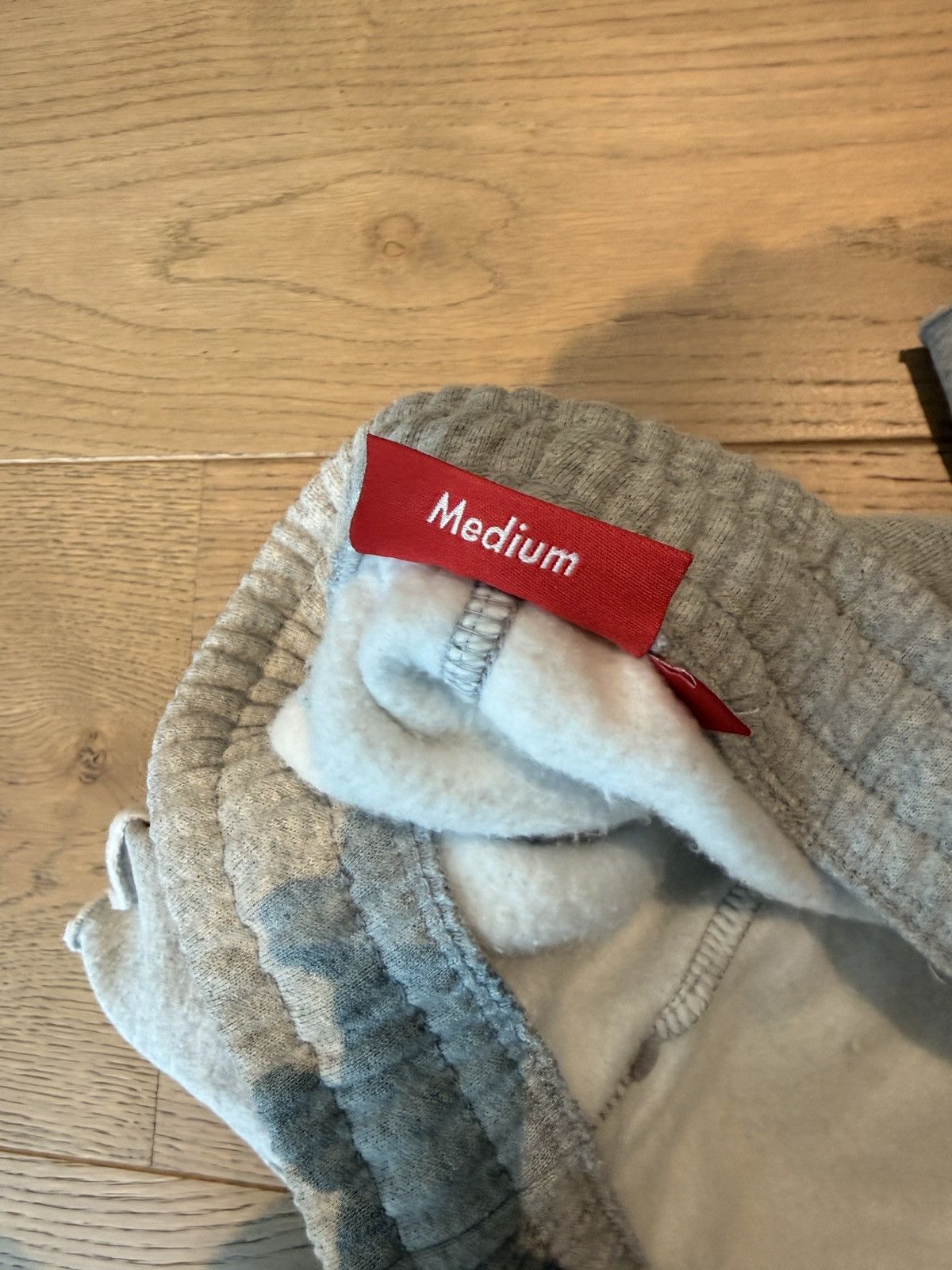 Supreme Supreme Double Knee Painter Sweatshort 'Heather Grey' Size US 32 / EU 48 - 3 Thumbnail