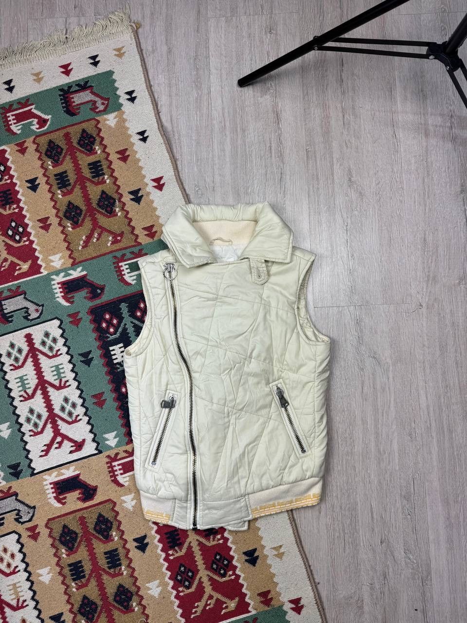Diesel × Vintage Vintage Diesel Puffer Y2K Vest Size XS / US 0-2 / IT 36-38 - 1 Thumbnail