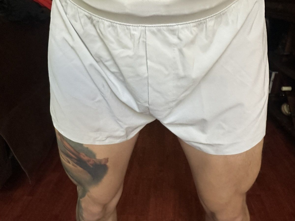Lululemon Lululemon 3” shorts Size US 36 / EU 52 - 2 Thumbnail