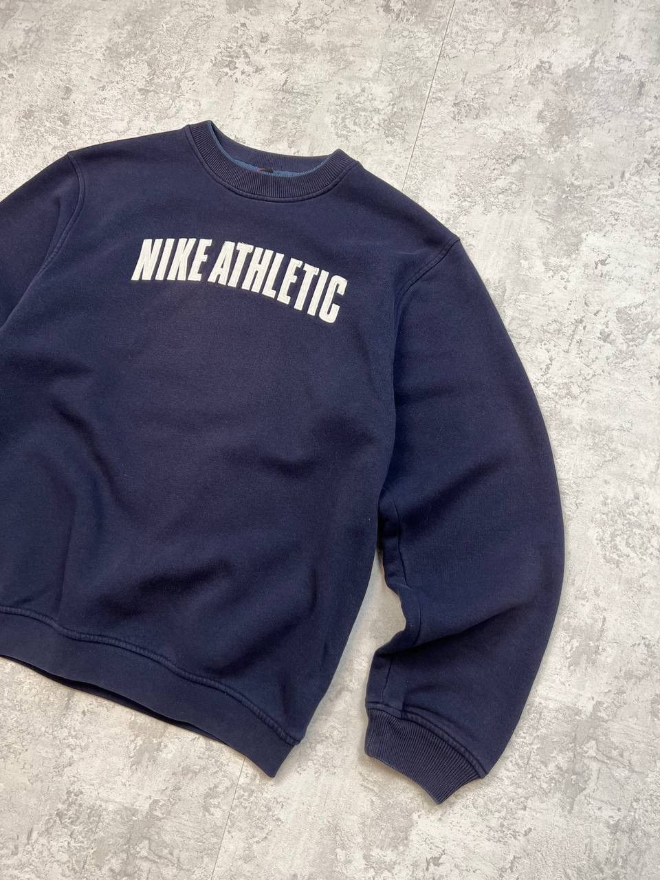 Nike Vintage RARE Nike Athletic Sweatshirt Embroidered Logo Size US M / EU 48-50 / 2 - 3 Thumbnail