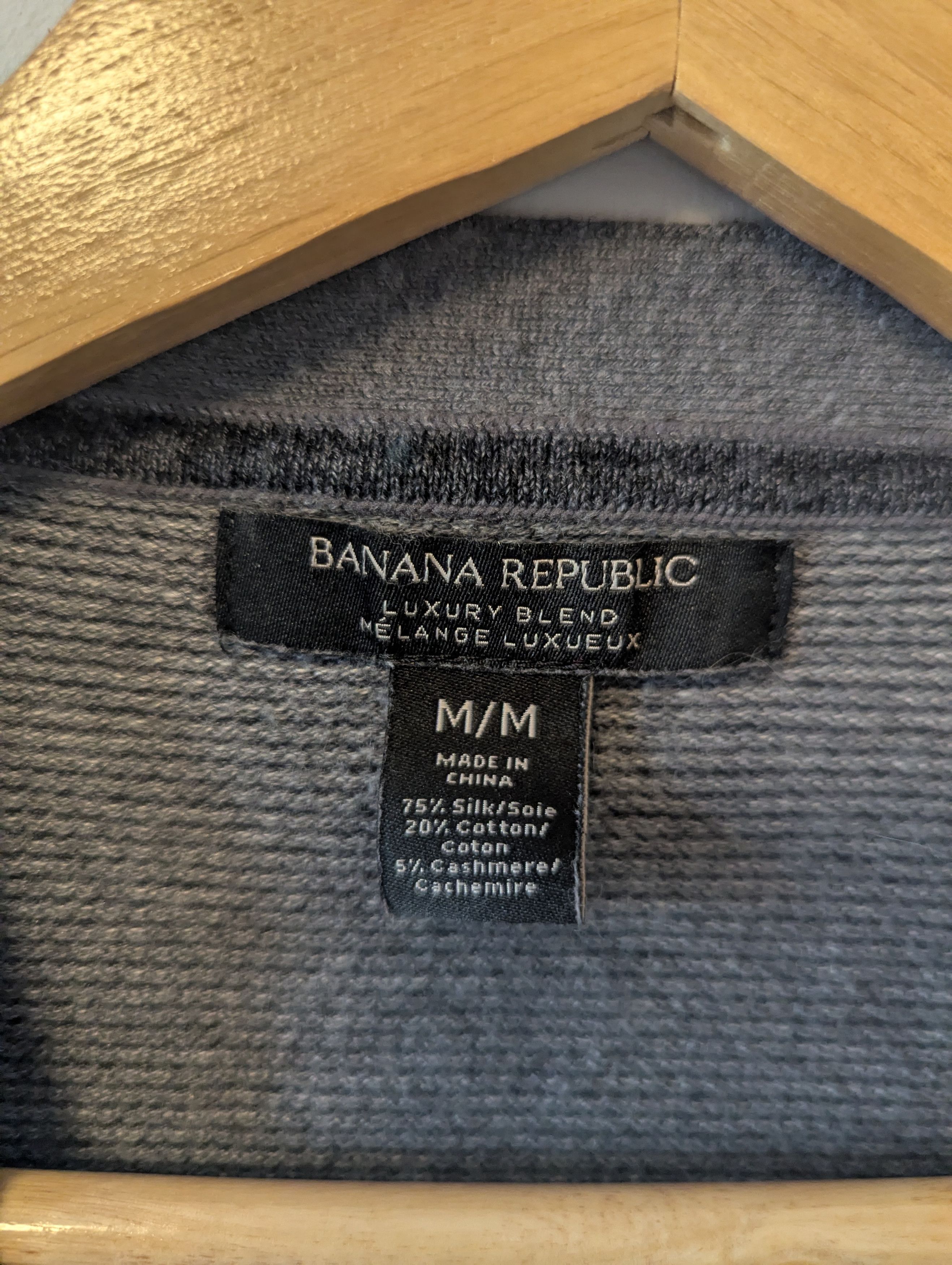 Banana Republic Men's Banana Republic Grey Silk/Cashmere Blend Cardigan Size US M / EU 48-50 / 2 - 2 Thumbnail