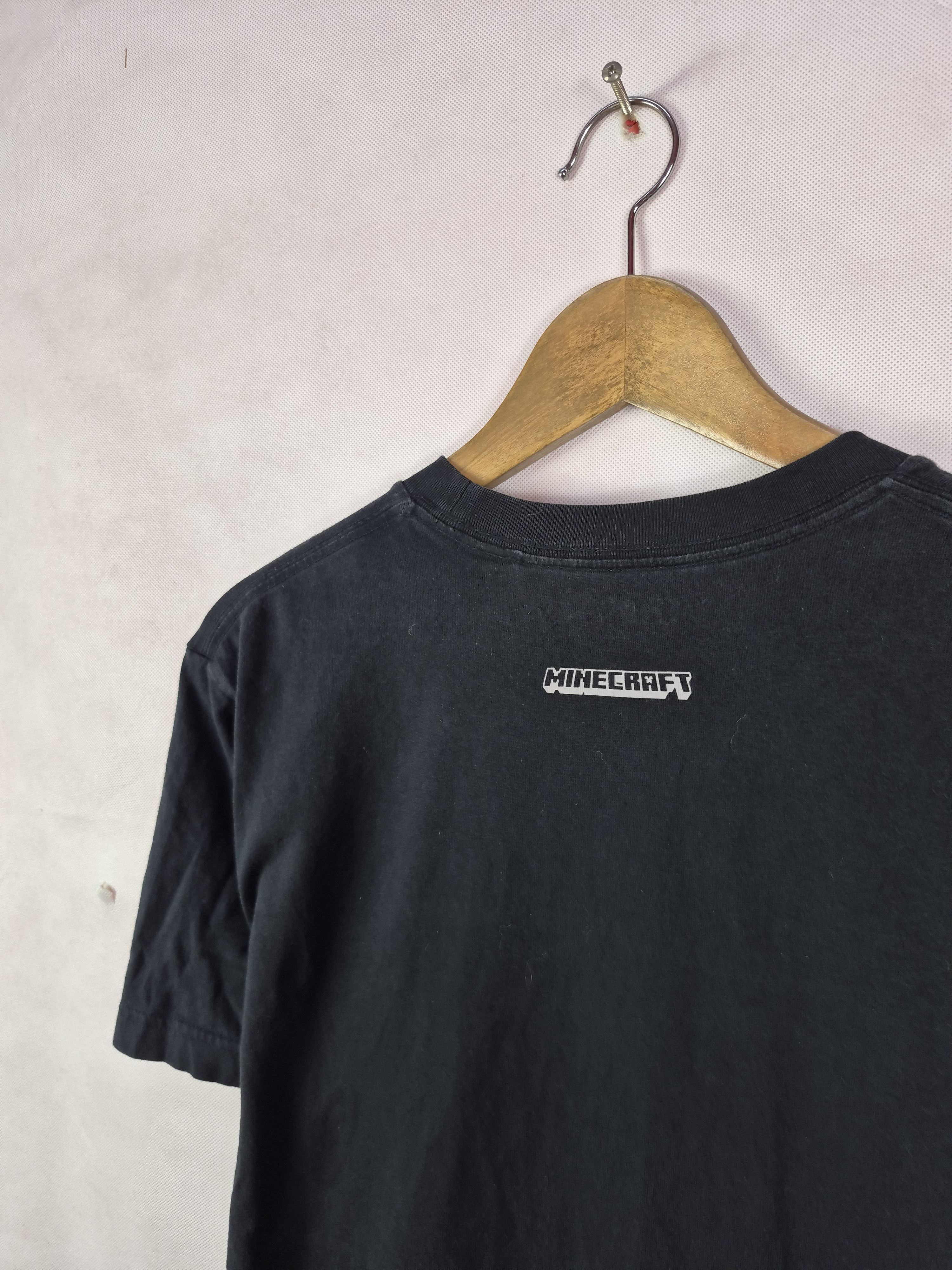 Uniqlo 🔥 Uniqlo Minecraft Games Promo Tee Size US M / EU 48-50 / 2 - 5 Thumbnail