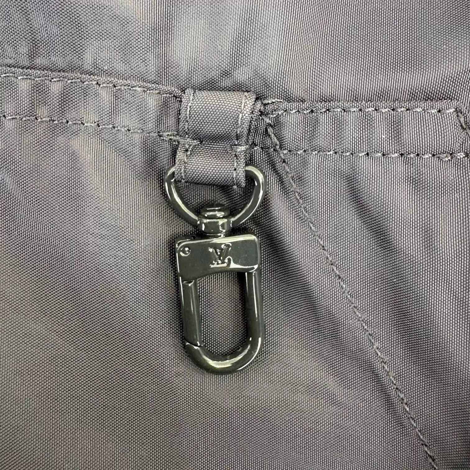 Louis Vuitton LV Pin 2-sided Allover Print Shell size 54 Jacket Size US L / EU 52-54 / 3 - 9 Thumbnail
