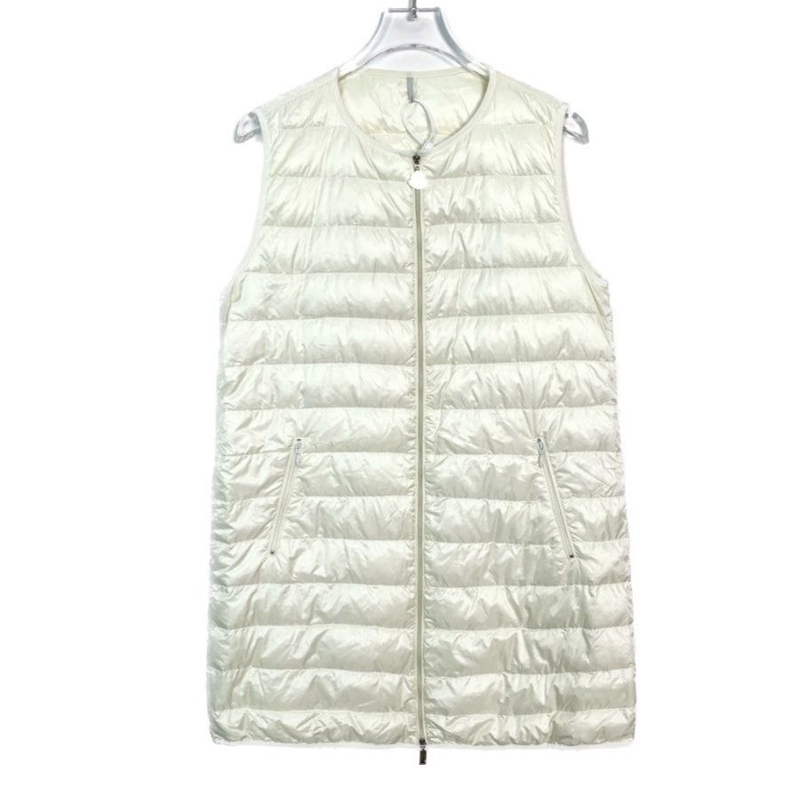 Moncler Moncler Round-Neck Zipper Sleeveless Down Vest (Size 0) Size XS / US 0-2 / IT 36-38 - 1 Thumbnail