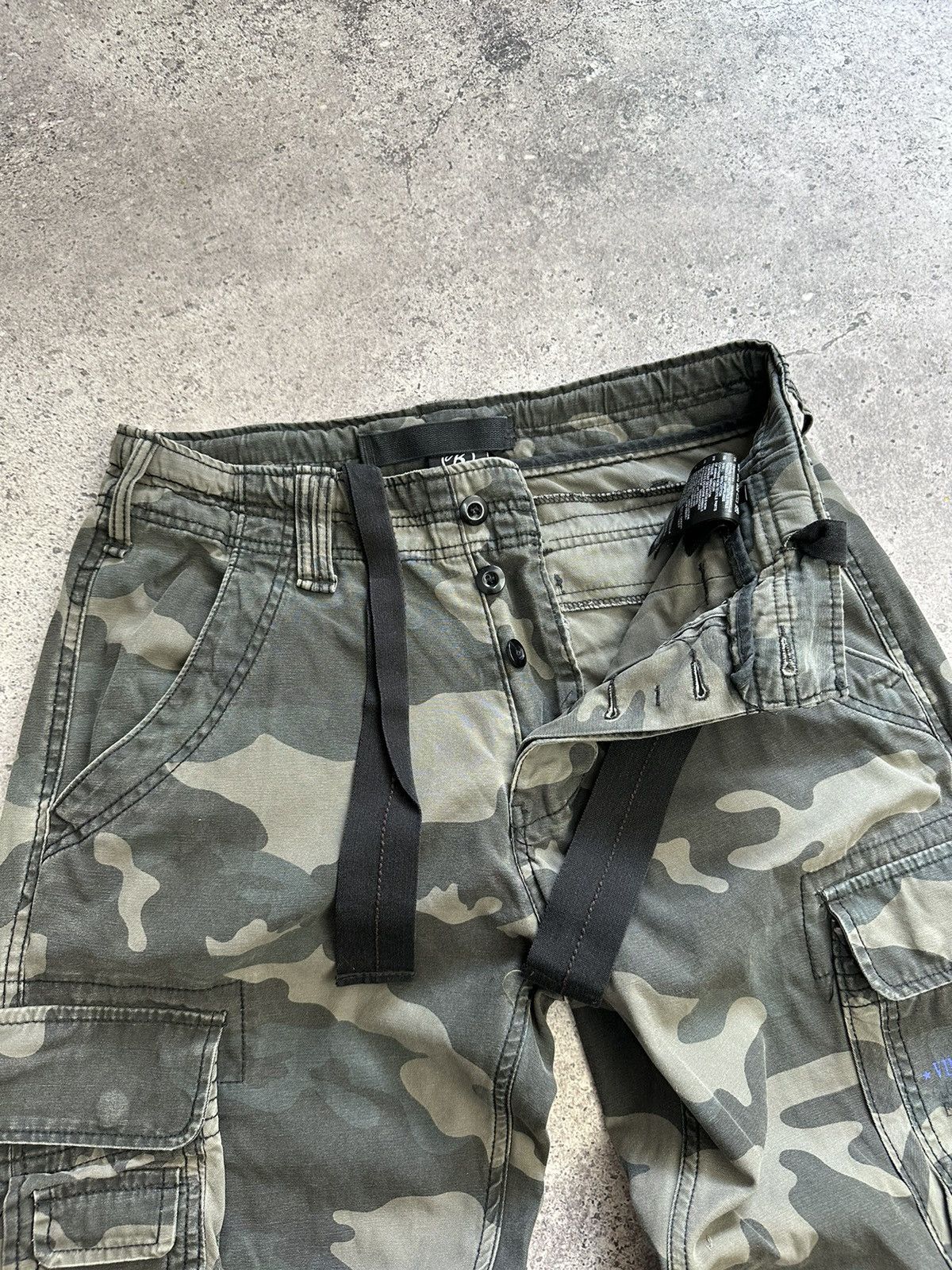 Brandit × Japanese Brand × Vintage Vintage Brandit Camo Rave Bondage Pants Belted Y2K Archival Size US 33 - 6 Thumbnail