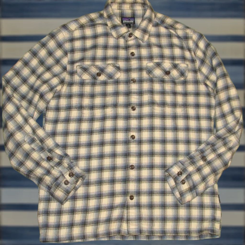 Patagonia Patagonia Plaid Long Sleeve Button Down Fjord Flannel Shirt Small Mens XS? Size US S / EU 44-46 / 1 - 1 Thumbnail