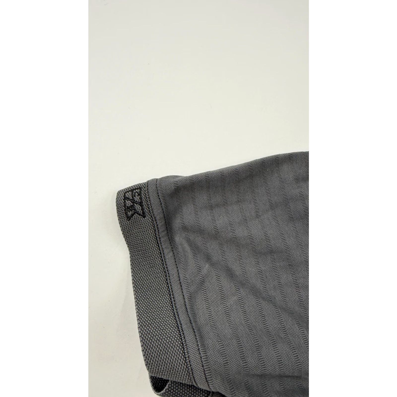 Cutter & Buck Cutter & Buck Polo Shirt Mens L Gray Striped Golf Performance Short Sleeve Shirt Mens Large Gray Striped Polo Size US L / EU 52-54 / 3 - 5 Thumbnail