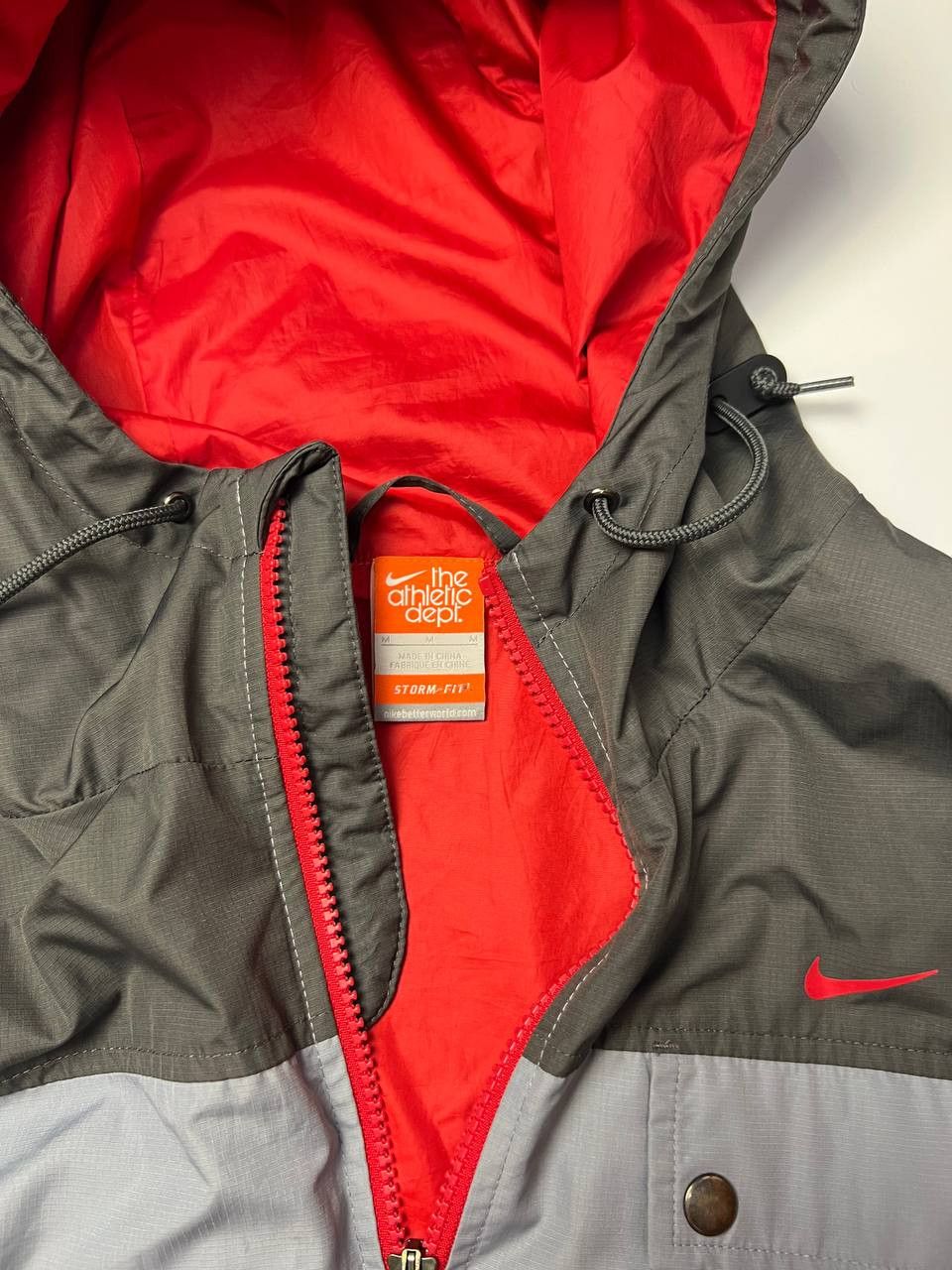 Nike 🧥 Nike Windrunner Jacket — Red Accents Edition Size US M / EU 48-50 / 2 - 2 Thumbnail