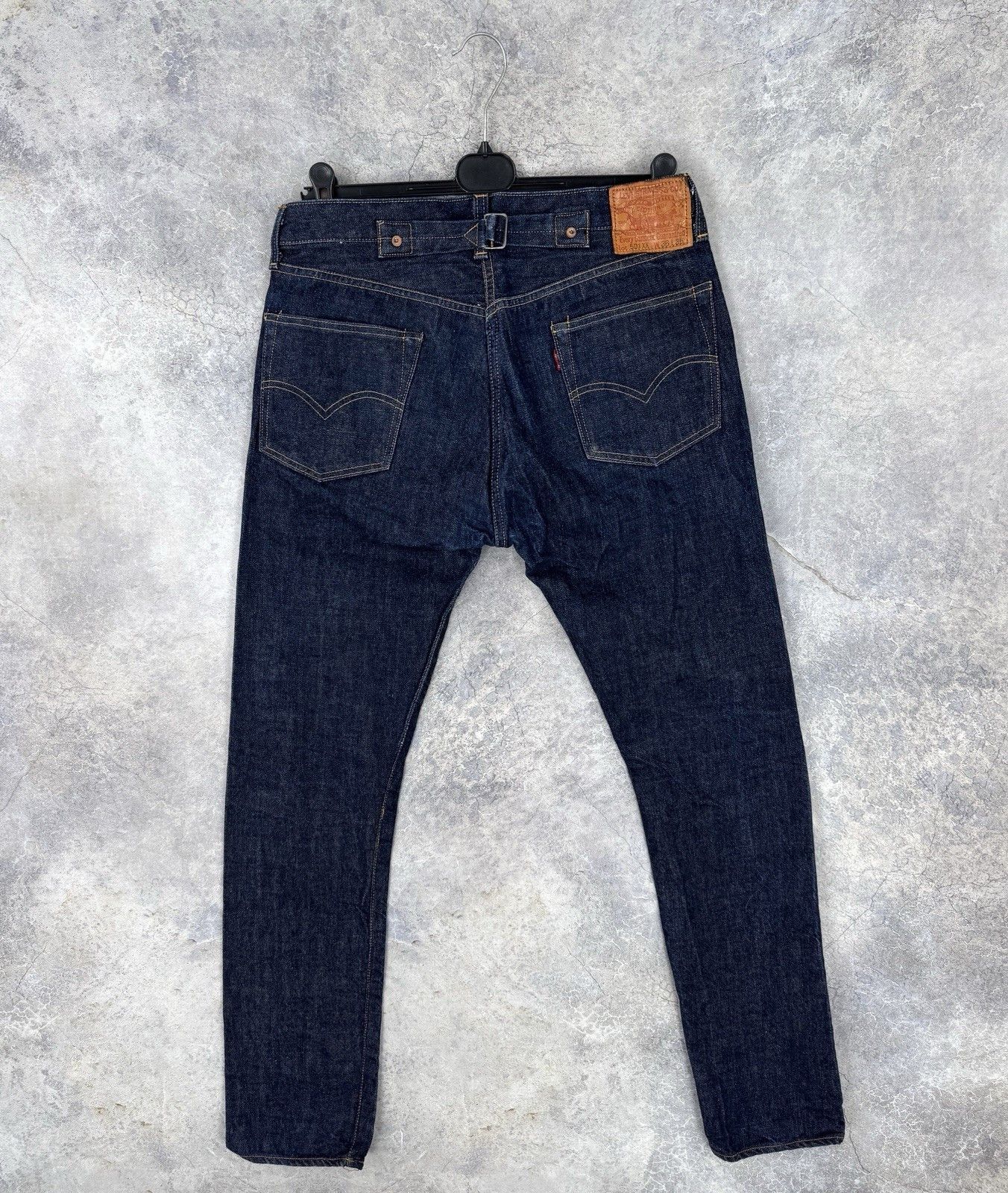 Levi's LEVI'S 501XX 37501 Made in JAPAN Selvedge Big-E Vintage W36 Size US 36 / EU 52 - 2 Thumbnail