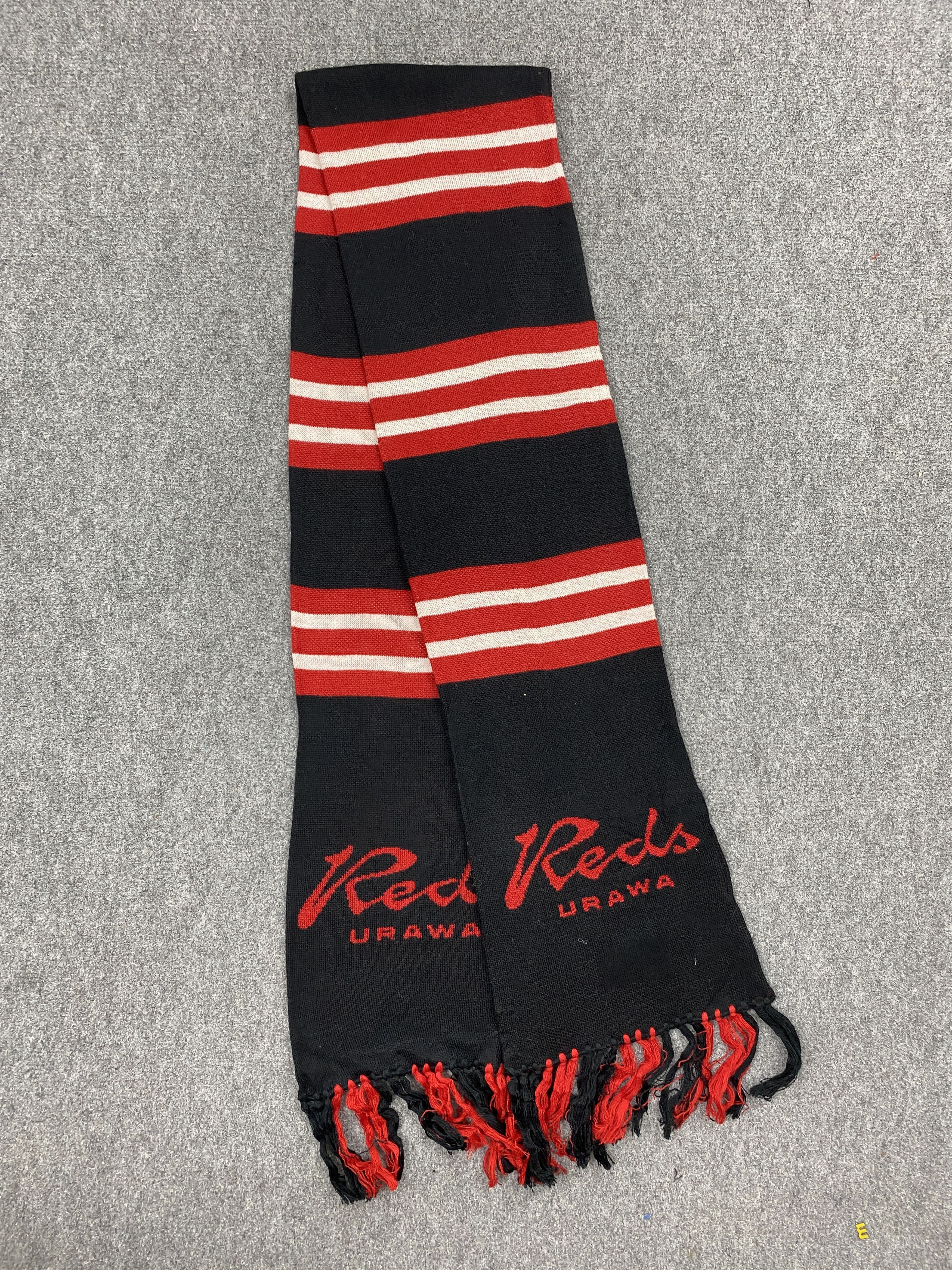 Japanese Brand Vintage Urawa Reds Football Muffler Neckwear - SC0036 Size ONE SIZE - 9 Thumbnail