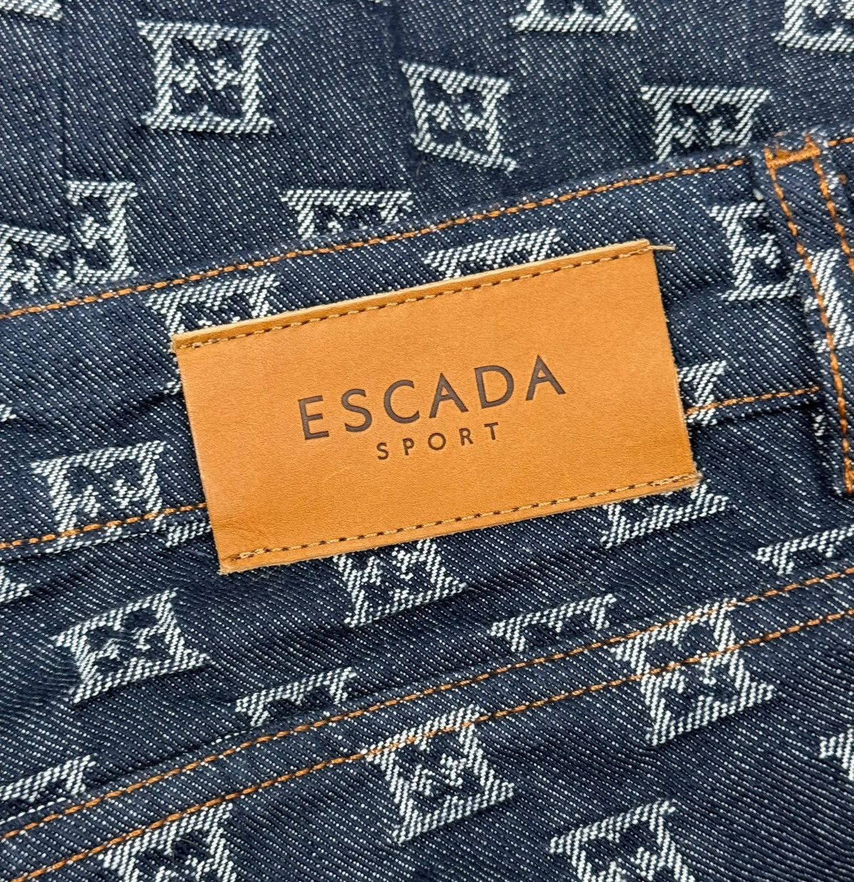 Escada Sport Escada Sport Monogrammed Jeans size 40 Size 30" / US 8 / IT 44 - 13 Thumbnail