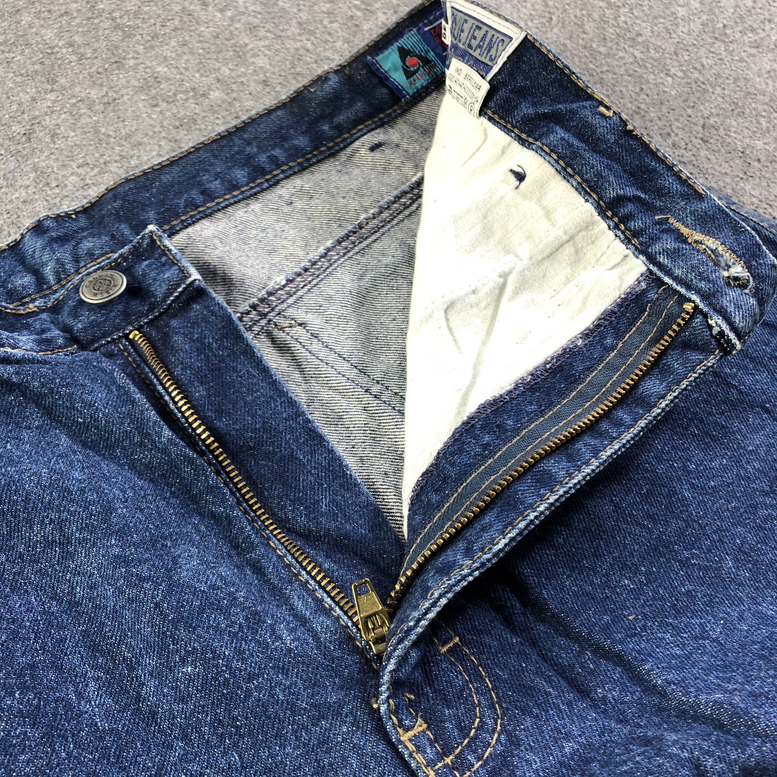 Calvin Klein Vintage Blue Wash Calvin Klein Jeans-J2754 Size US 33 - 7 Thumbnail
