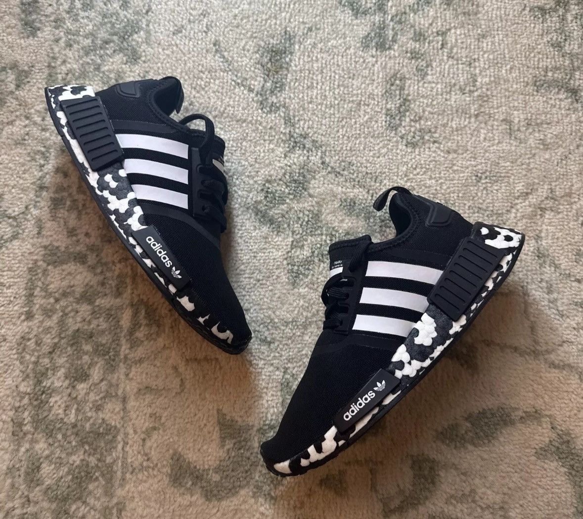 Adidas adidas NMD_R1 Color Splash - Core Black Size US 5 / EU 37 - 1 Thumbnail