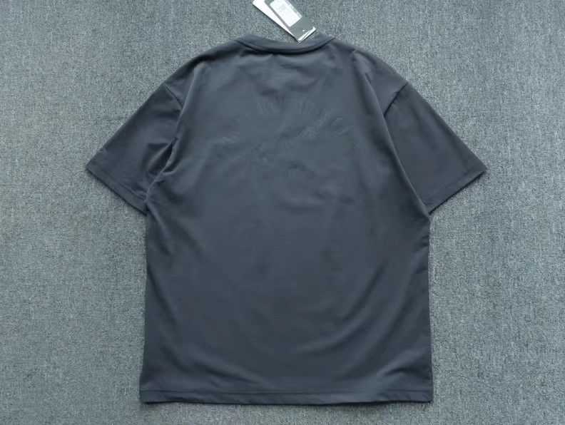 Oakley Oakley Moisture-Wicking Quick-Dry Short Sleeve T-Shirt Size US XL / EU 56 / 4 - 2 Thumbnail