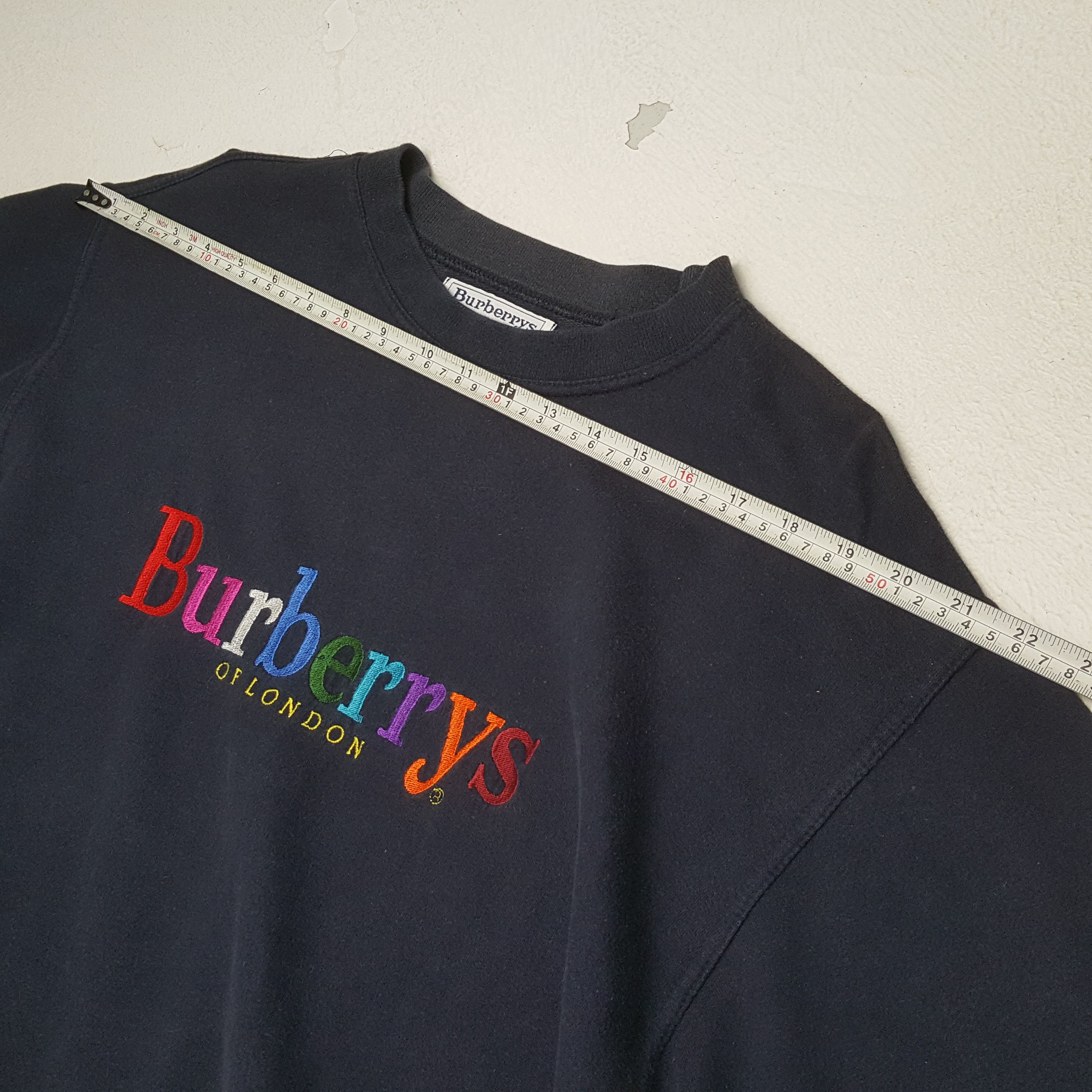 Vintage BURBERRYS Fashion Brand Embroidery Design Sweatshirt