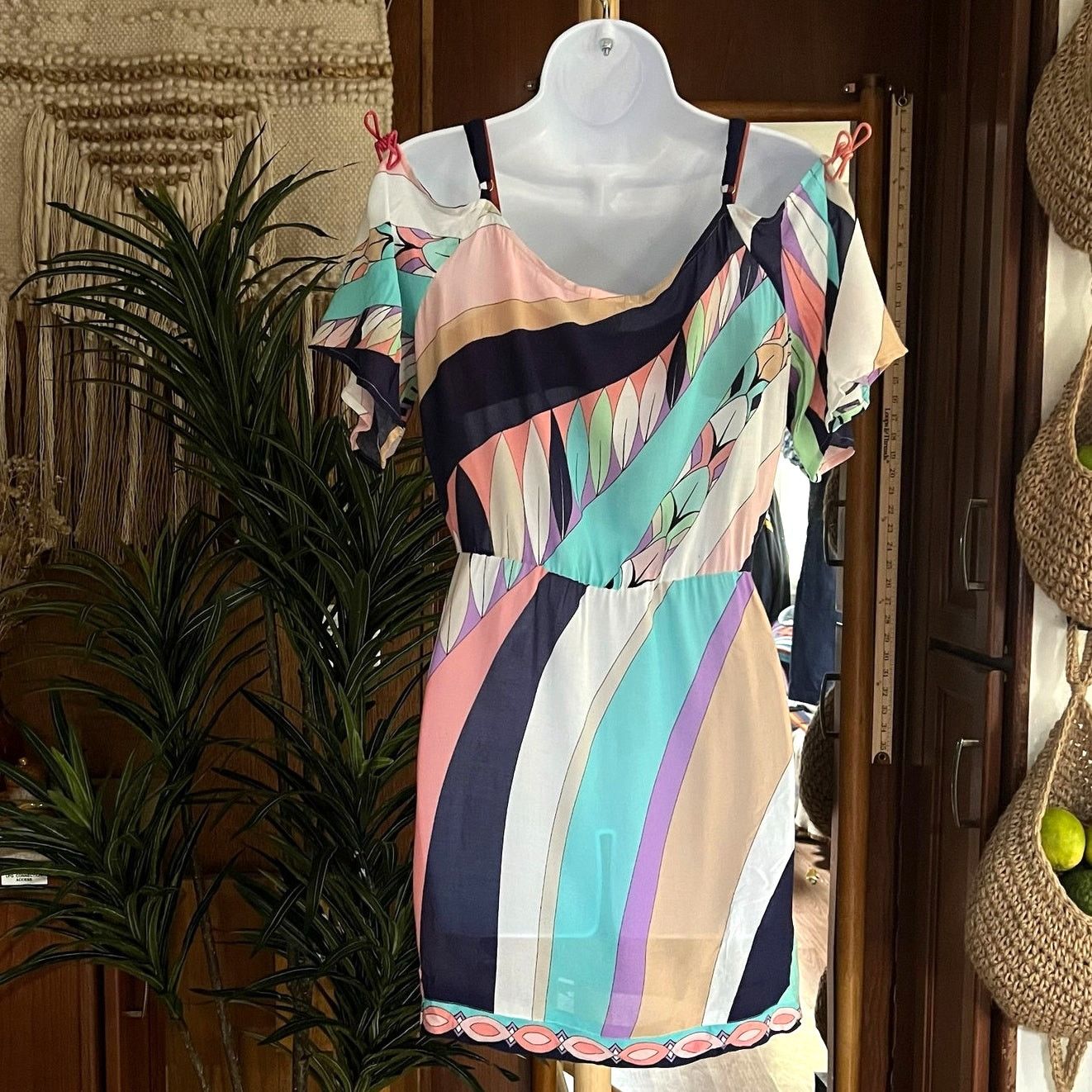 Trina Turk NWT Trina Turk Geo Print Beach Cover-Up Dress S Coastal Boho Size S / US 4 / IT 40 - 2 Thumbnail