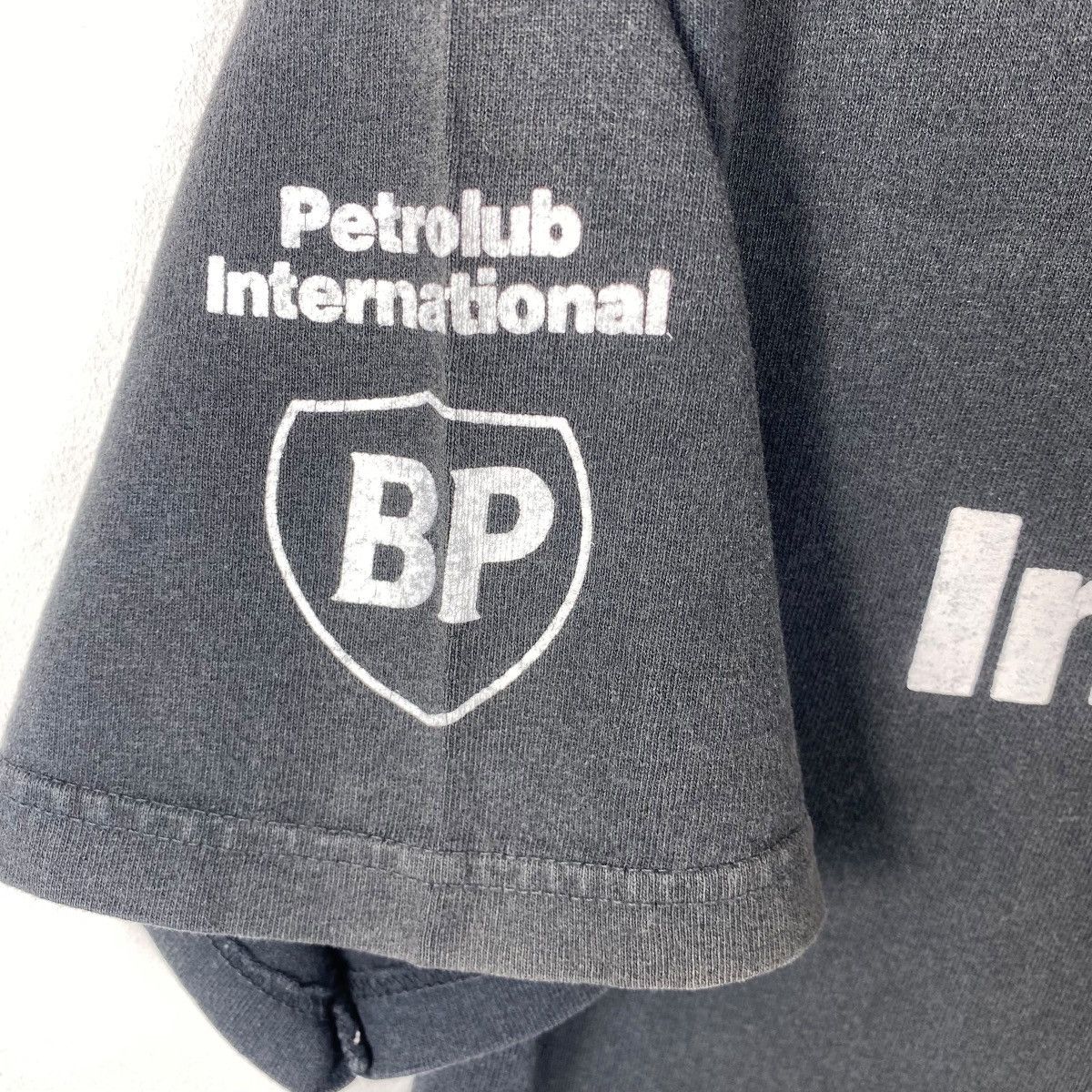 Vintage Vintage 00's PETROLUB INTERNATIONAL BP Graphic Faded Tee Size US M / EU 48-50 / 2 - 3 Thumbnail