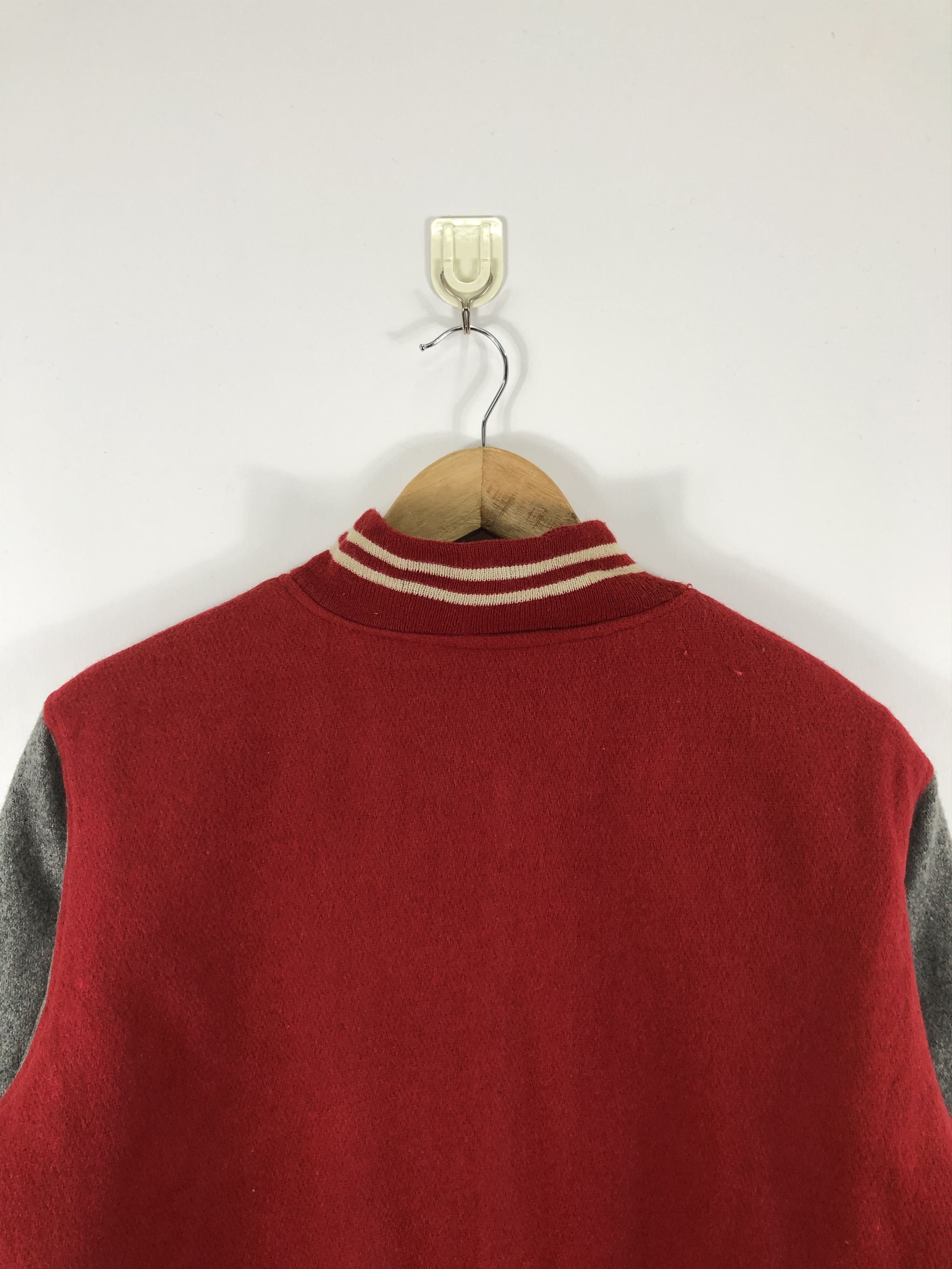 Japanese Brand Vintage 90s Embroidery Logo Varsity Jacket V0277 Size US M / EU 48-50 / 2 - 5 Thumbnail