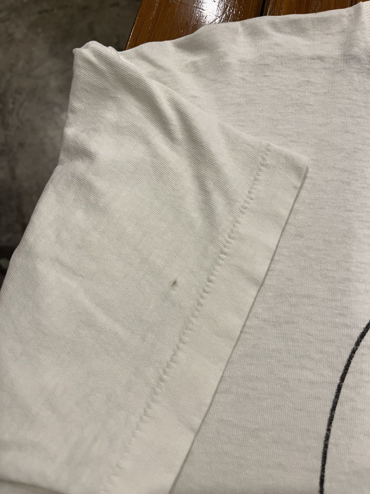 Other Vintage 90s Yin Yang T-Shirt Size US L / EU 52-54 / 3 - 6 Thumbnail