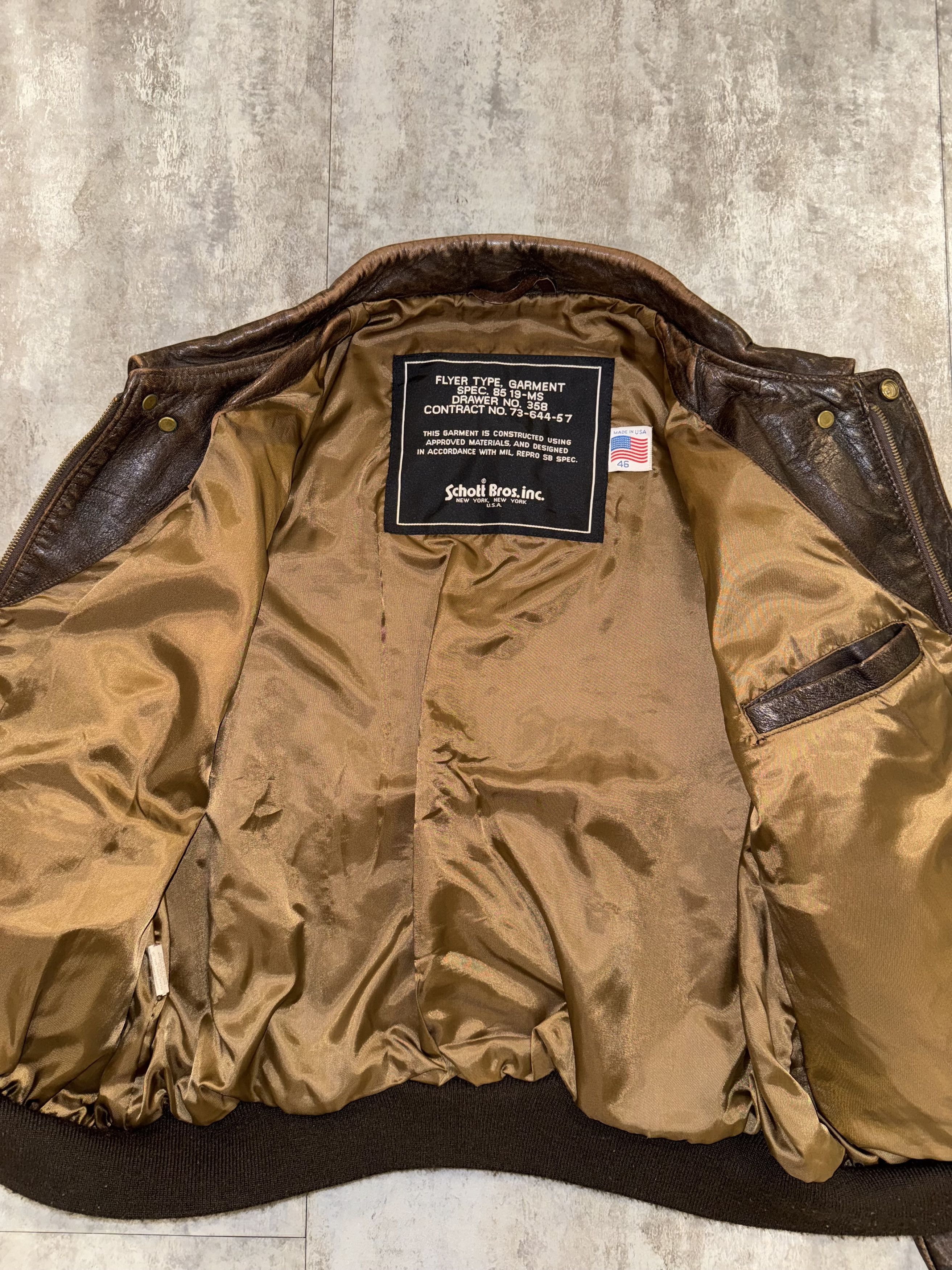 Schott Schott Goatskin aviator Type A-2 mod. 230F, size 46USA Size US L / EU 52-54 / 3 - 15 Thumbnail