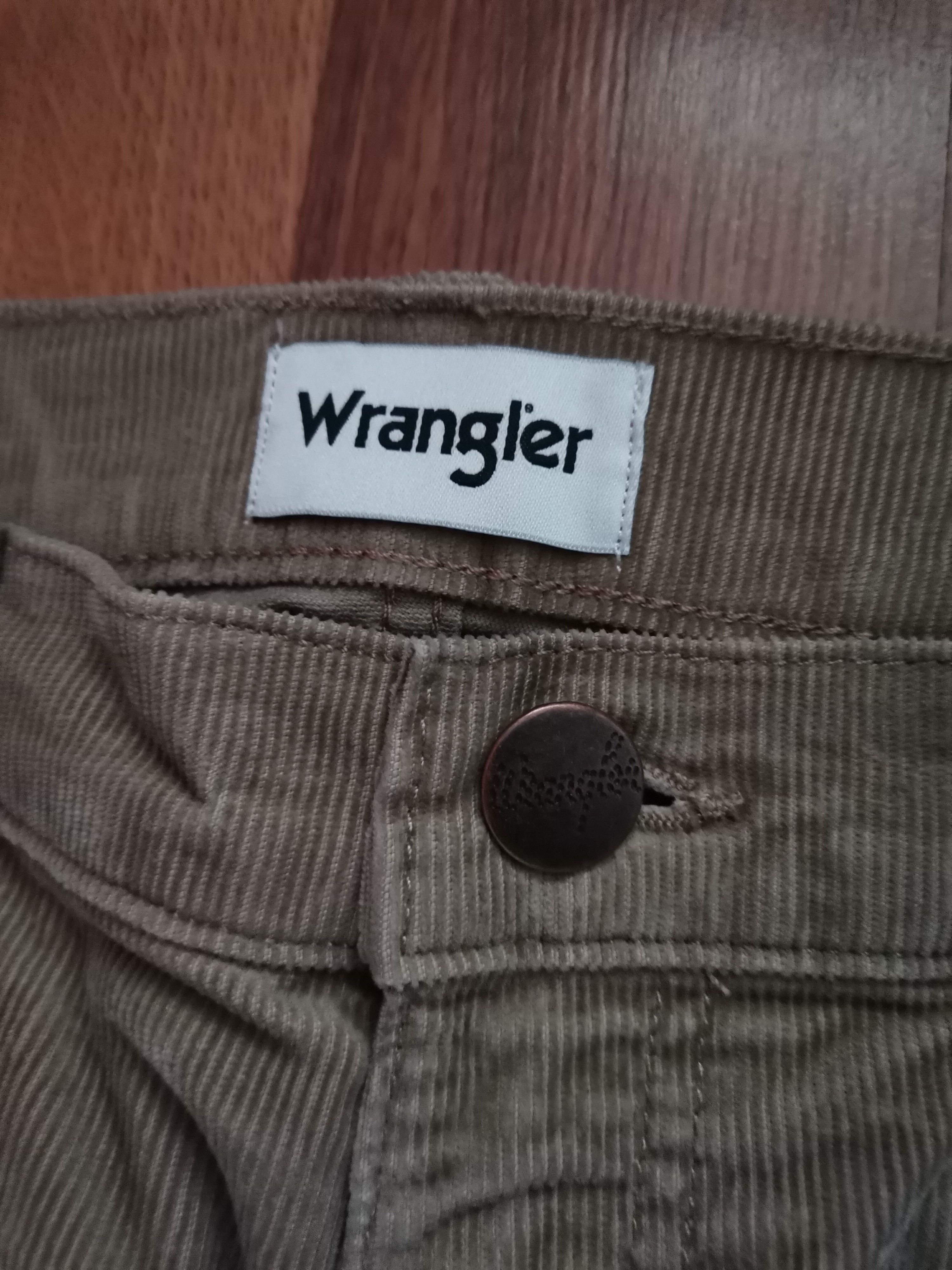 Wrangler Wrangler Greensboro Corduroy Jeans Size US 33 - 2 Thumbnail