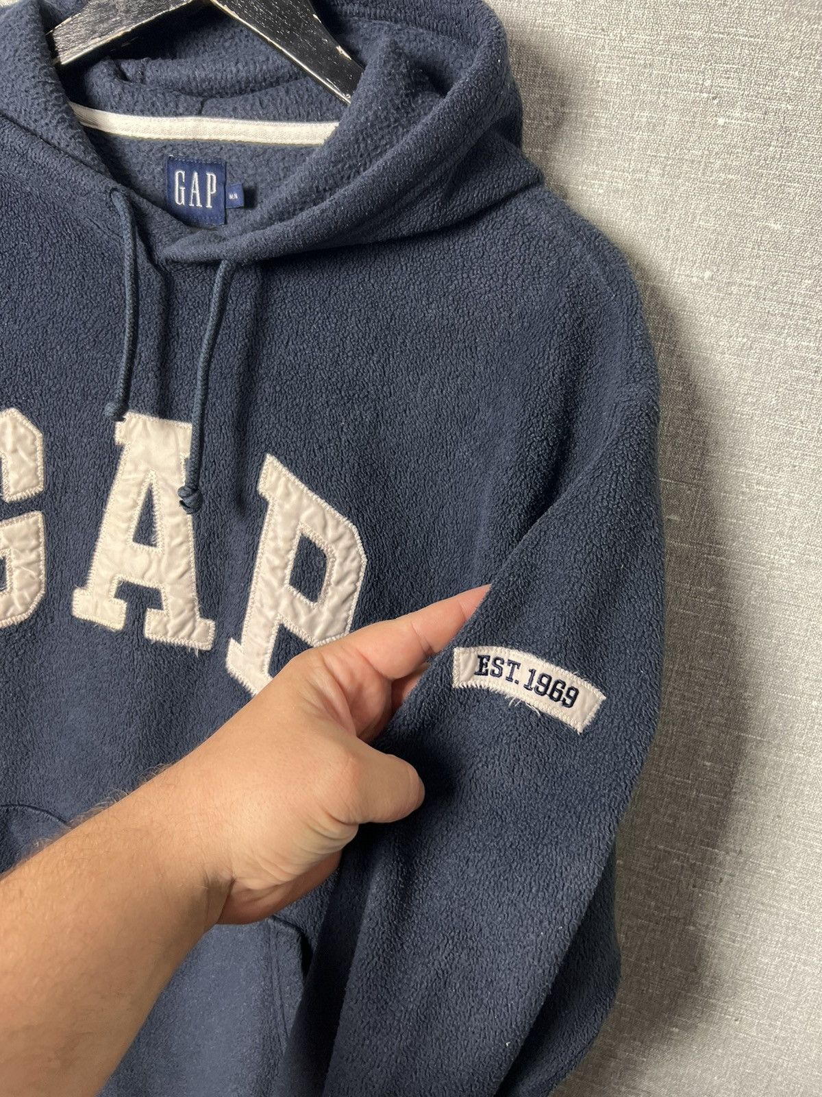 Gap × Vintage Vintage Gap Pullover Fleece Oversized Hoodie Big Logo Size M Size US M / EU 48-50 / 2 - 10 Thumbnail