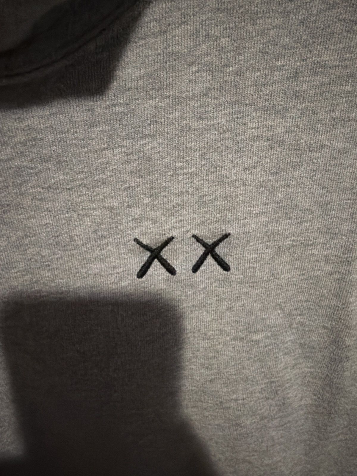 Kaws × Uniqlo Uniqlo X Kaws X Sesame Street Size US M / EU 48-50 / 2 - 4 Thumbnail