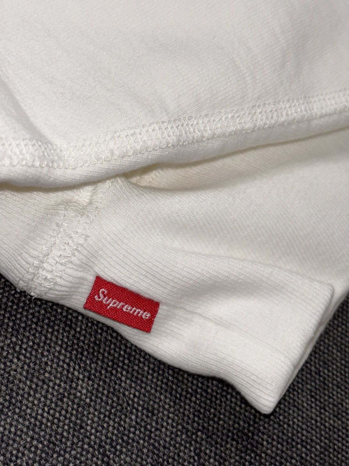Supreme SUPREME Washed Box Logo Crewneck White X-Large SS25SW2 BNIB Size US XL / EU 56 / 4 - 9 Thumbnail