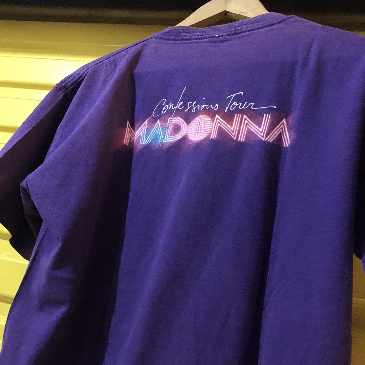 Band Tees × Gildan Madonna Confession Tour Size US M / EU 48-50 / 2 - 7 Thumbnail